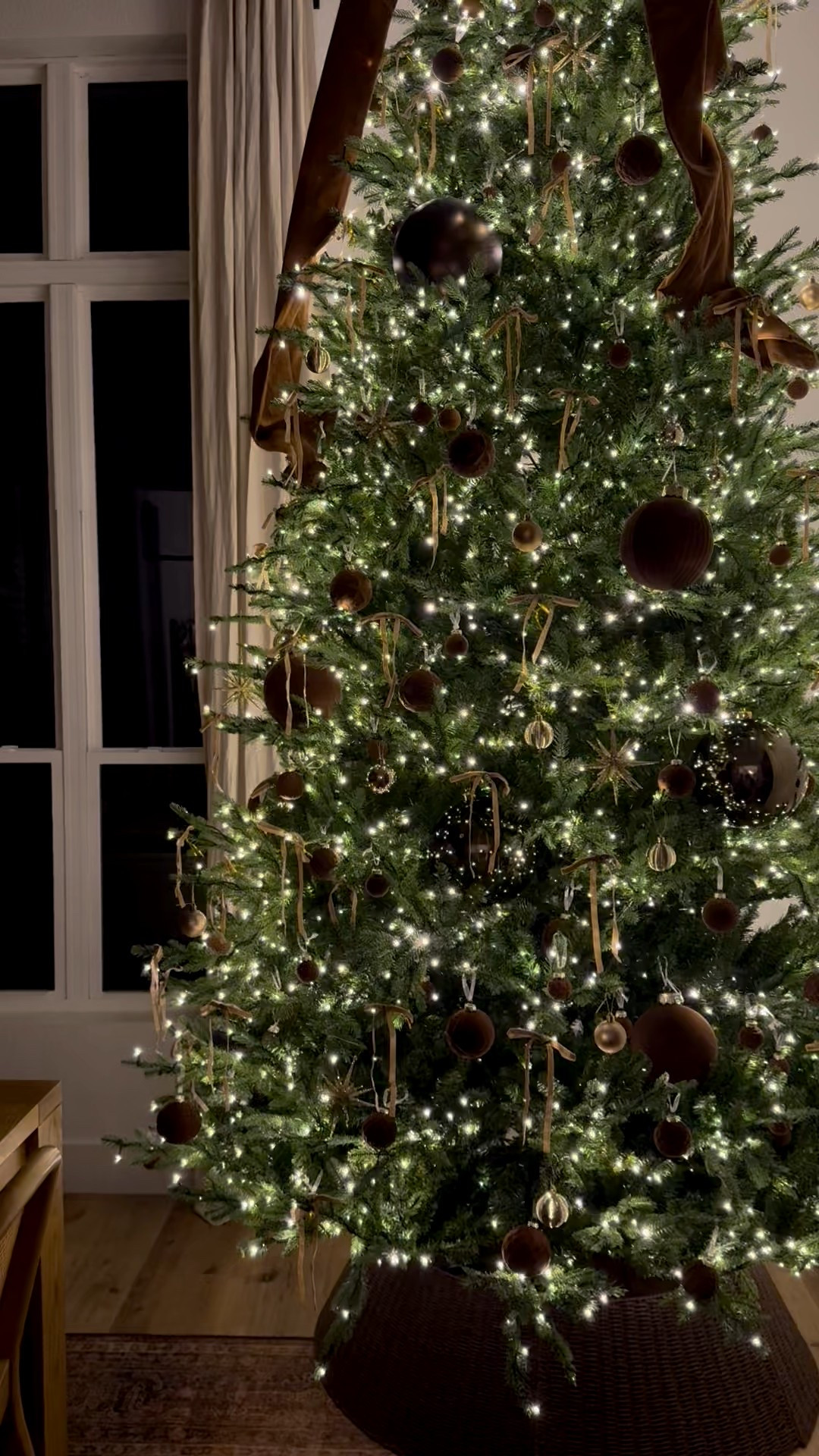 Up close look at ornaments & tree details!

#LTKSeasonal #LTKGiftGuide #LTKHoliday