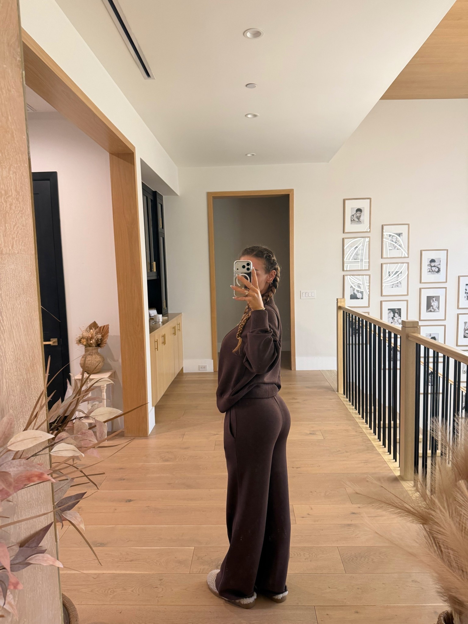 I love this buttery soft material & so flattering ! 🐻