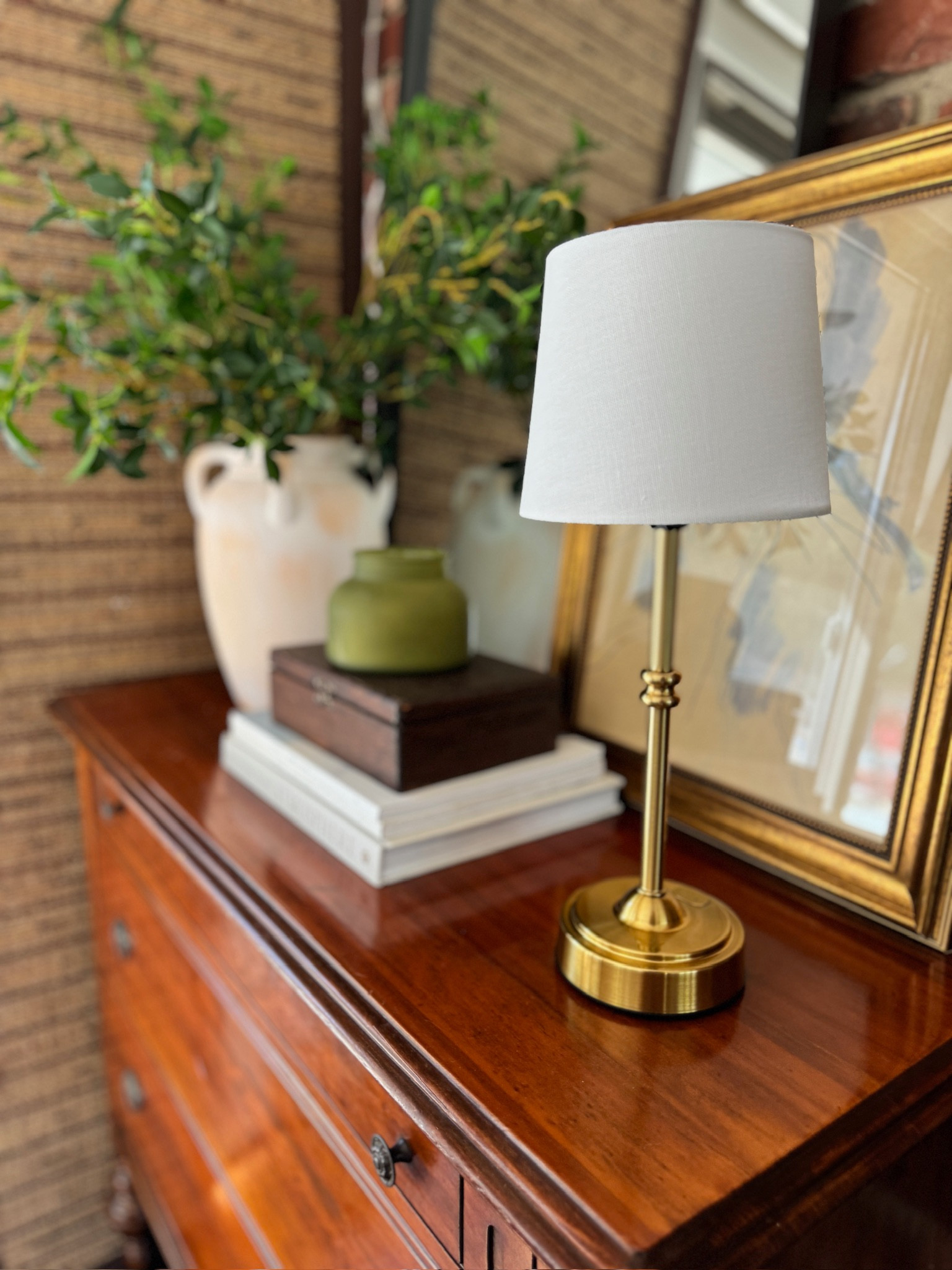 ON SALE RIGHT NOW! This cordless, battery powered lamp is one of my favorite ways to add ambience to any space. The battery lasts for up to 48 hours, and can be used indoors or outdoors. This is the lowest price that I have seen, so I would grab one now for all odds those summer nights on the patio!



#LTKHome #LTKFindsUnder50 #LTKVideo