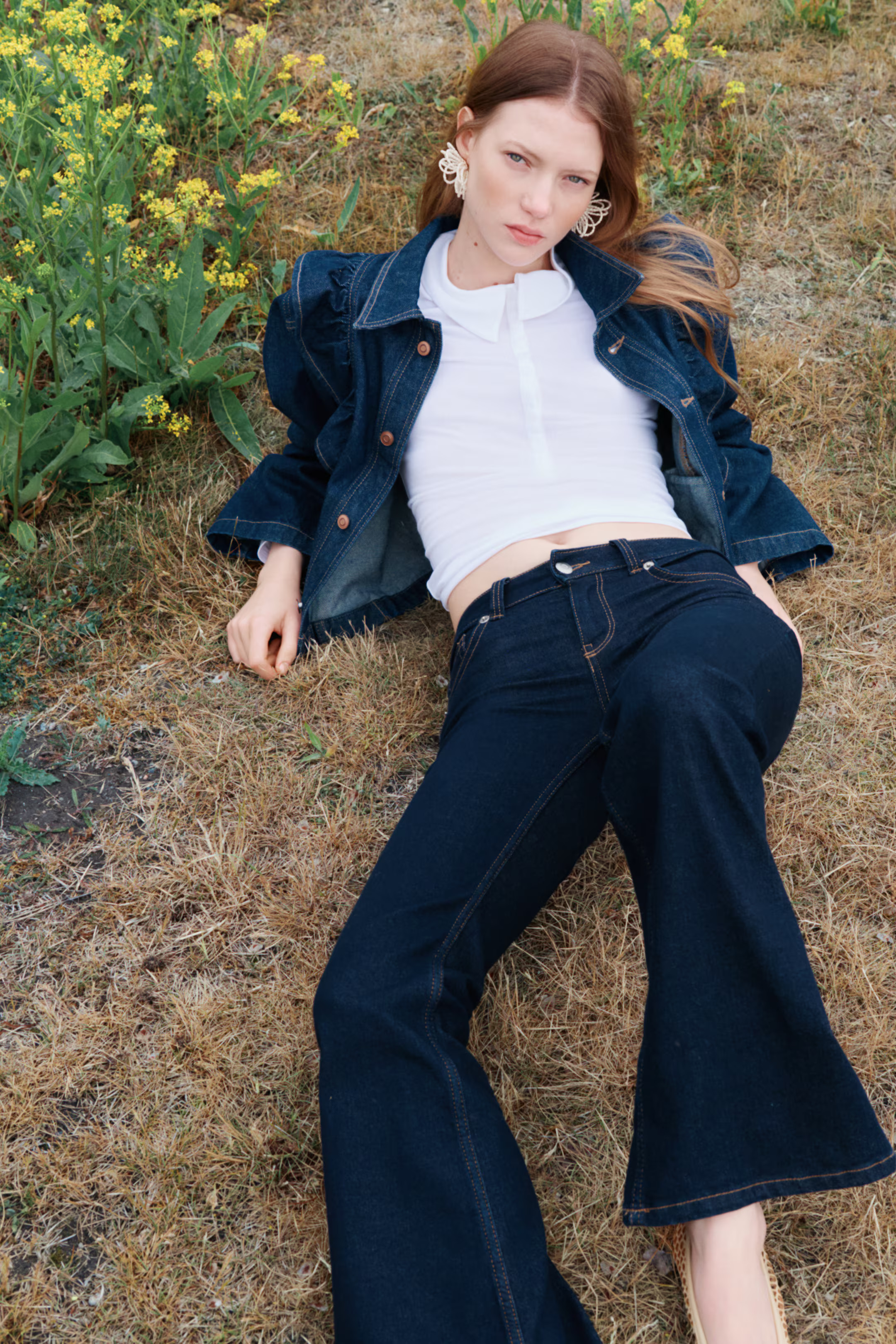 Flared Low Jeans | H&M (DE, AT, CH, NL, FI)