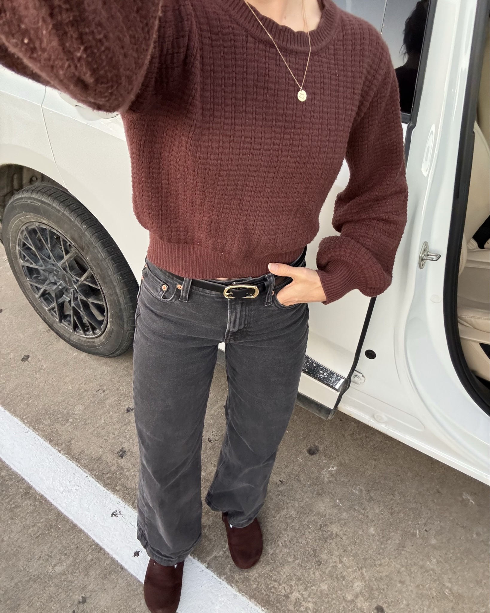 OOTD! Some fav staples 🤎

Top: S (old Altar’d State - tagged similar!)
Bottoms: 0/25 Short
Shoes: 8
Belt: XS


Fall outfit, brown knit sweater, black wide leg jeans, leather and gold belt, leather belt, gap, gap factory, mules, brown, clogs, cozy, thanksgiving season, outfit of the day 

#LTKPetite #LTKFindsUnder50 #LTKSaleAlert