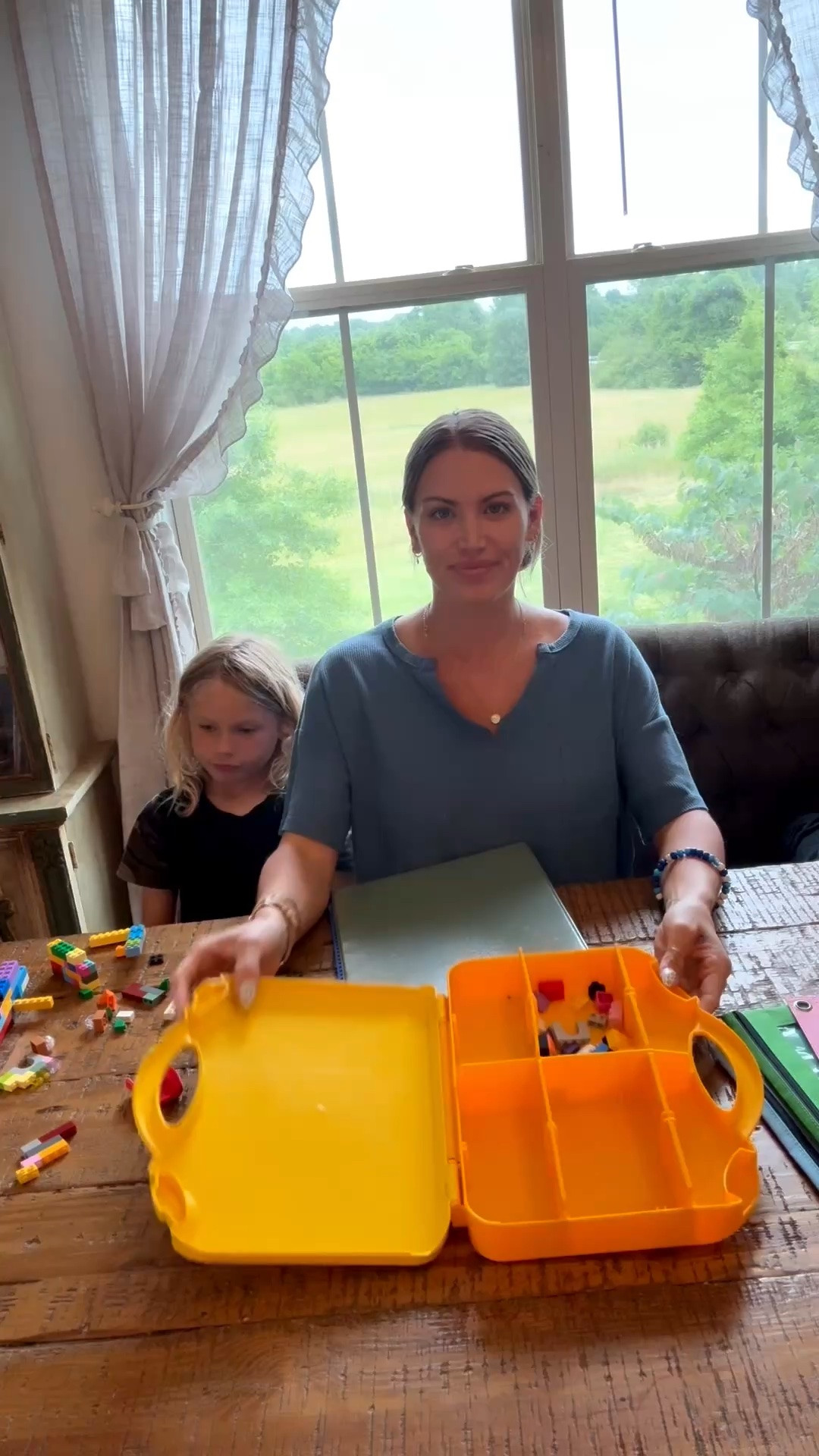 Mom travel hack! It’s easy, it’s fun, it’s light weight, and easy to store, grab or leave in car for those car rides. Check it out!

#LTKdayinmylife #LTKmomlife #LTKTravel