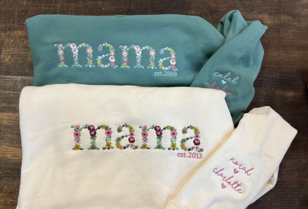 Mom Outfits - Mothers Day Gifts | Etsy (US)