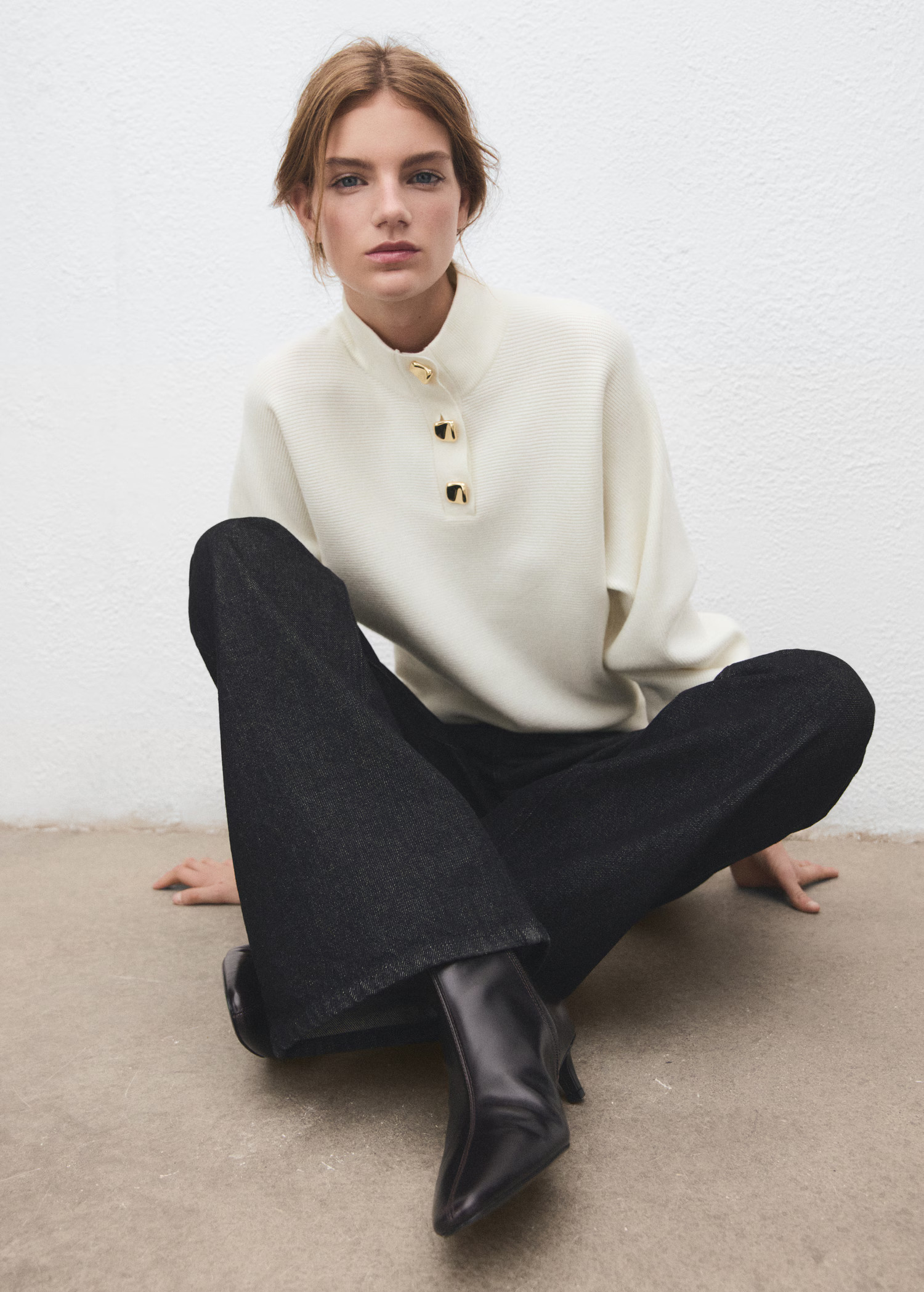Turtleneck sweater with jewel buttons | Mango (US/MX/AU)