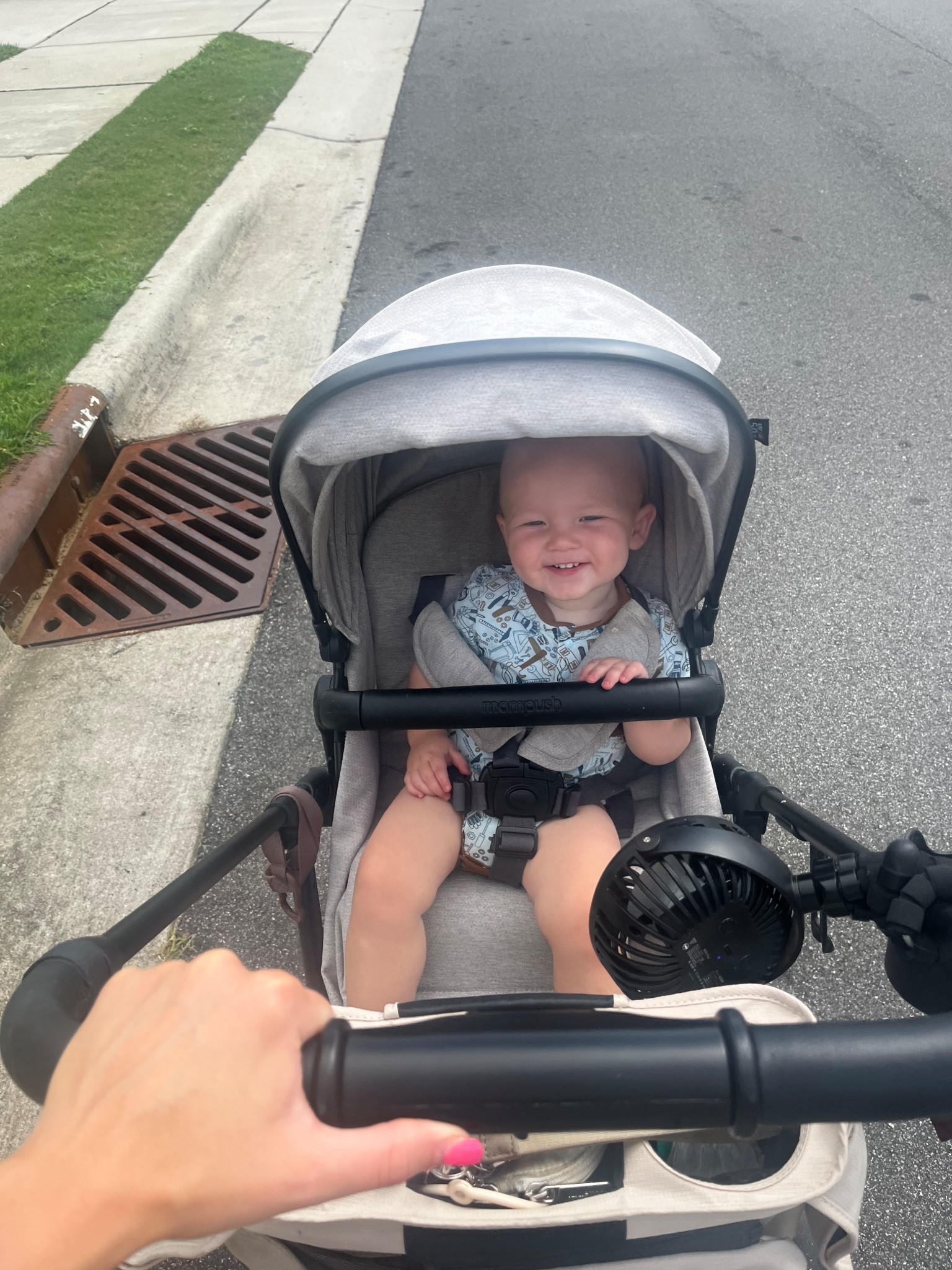 Just a mom out here getting my steps in while my mini foreman supervises 🛠️😂 Linking the stroller that saves my sanity + his little Carhartt fit that’s too cute to handle. 🖤
Onesie Size: 12 Mths  

#LTKFamily #LTKBaby #LTKKids