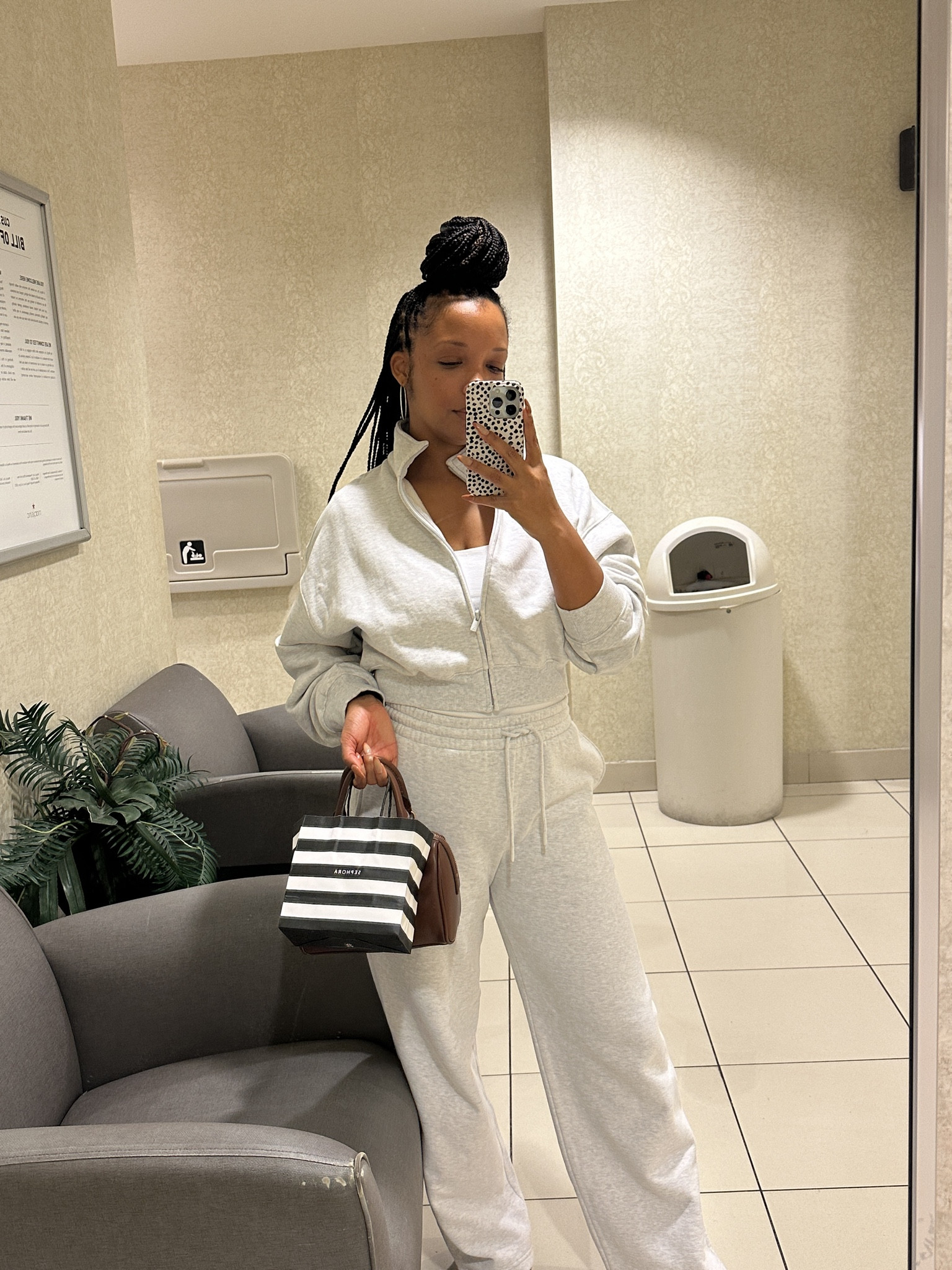 Package secured! Sephora sale mall fit! 

#LTKBeauty #LTKMidsize #LTKStyleTip