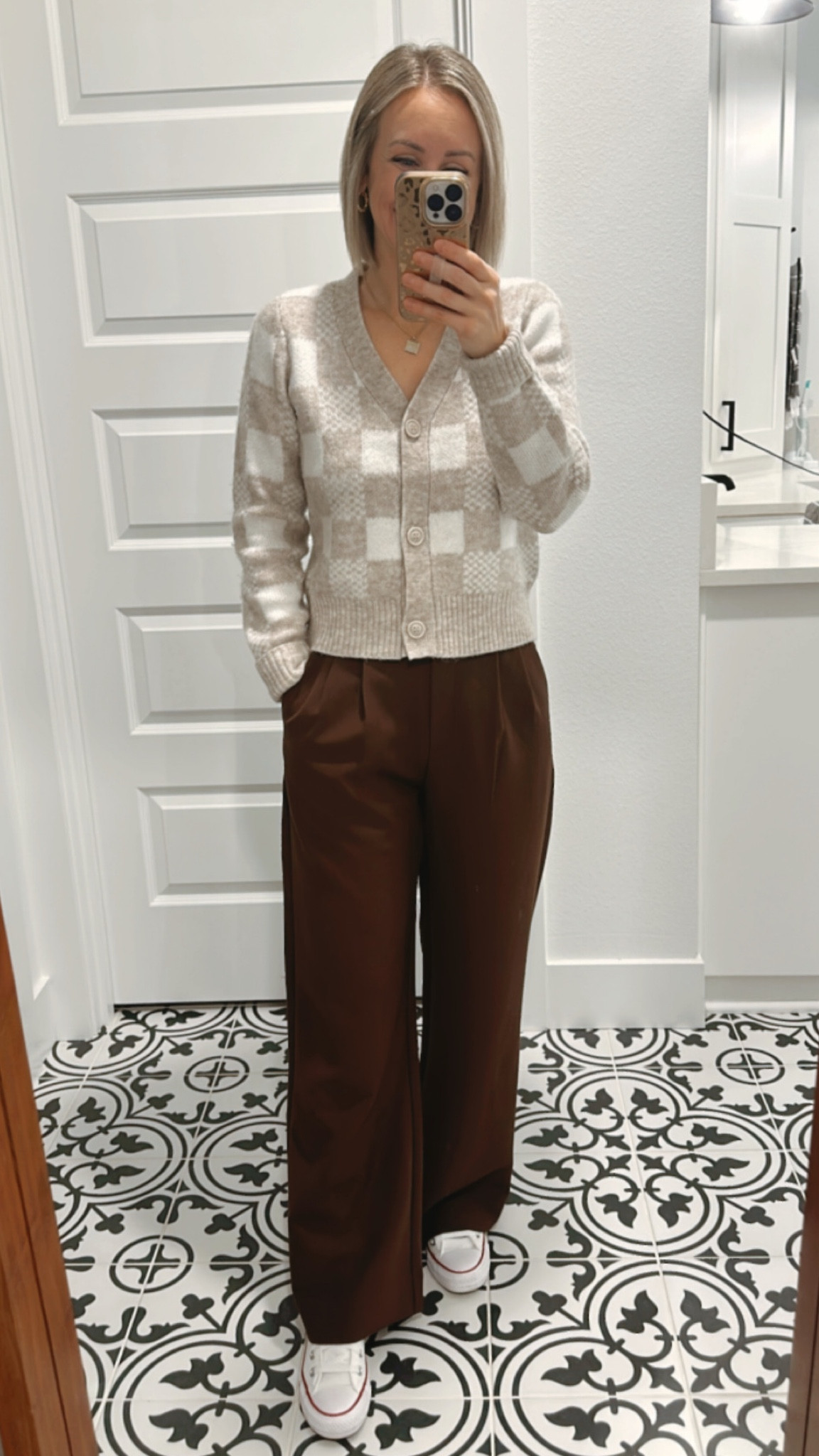 Work outfit: cardigan is from Marshall’s and pants are from Abercrombie. I recommend sizing up one size in the Sloan pants. I’m wearing the short length. 

#LTKfindsunder100 #LTKworkwear #LTKstyletip