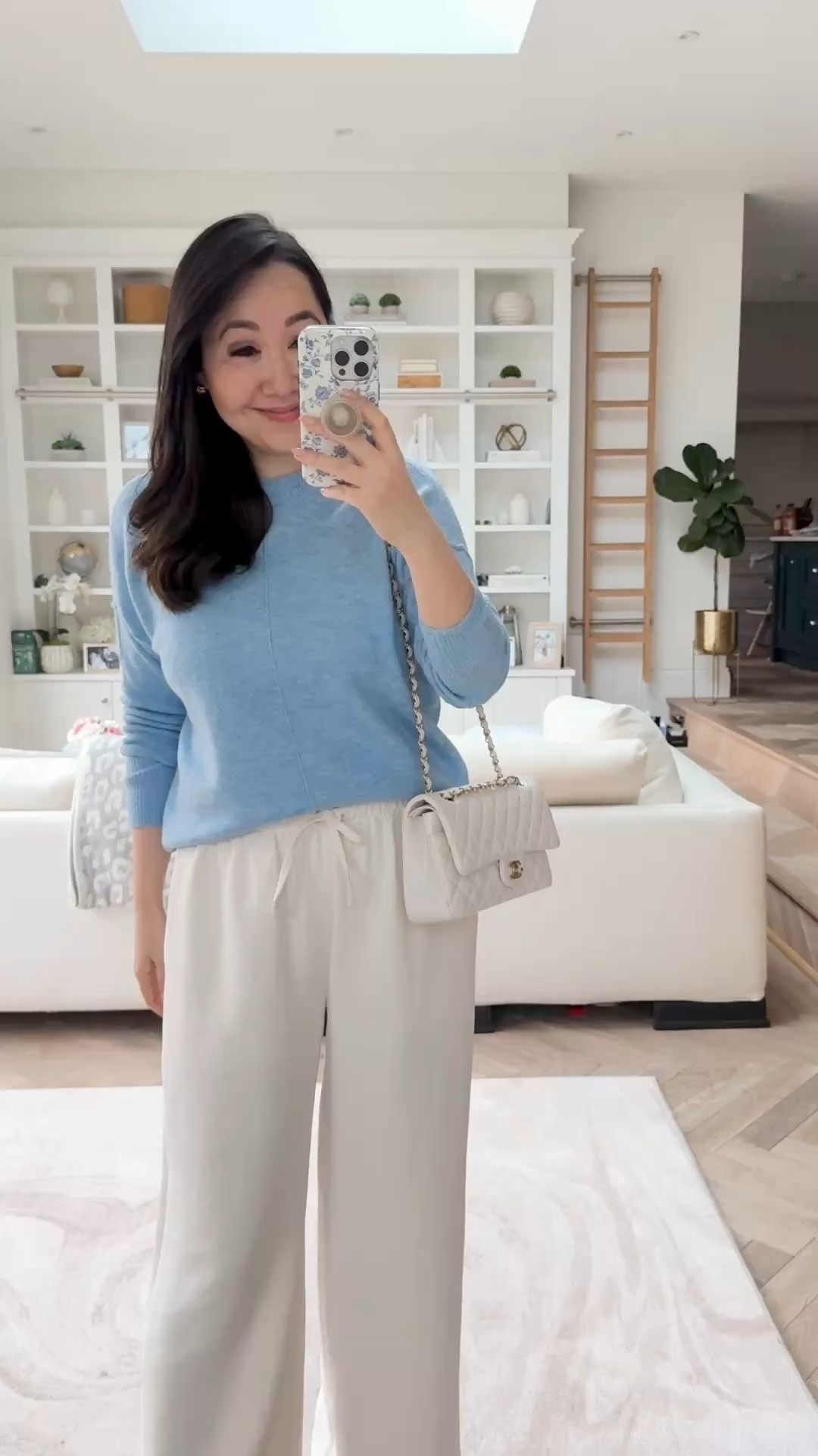 This Vince Camuto sweater has been on repeat - I own it in three colours and would happily own in every colour! ❤️