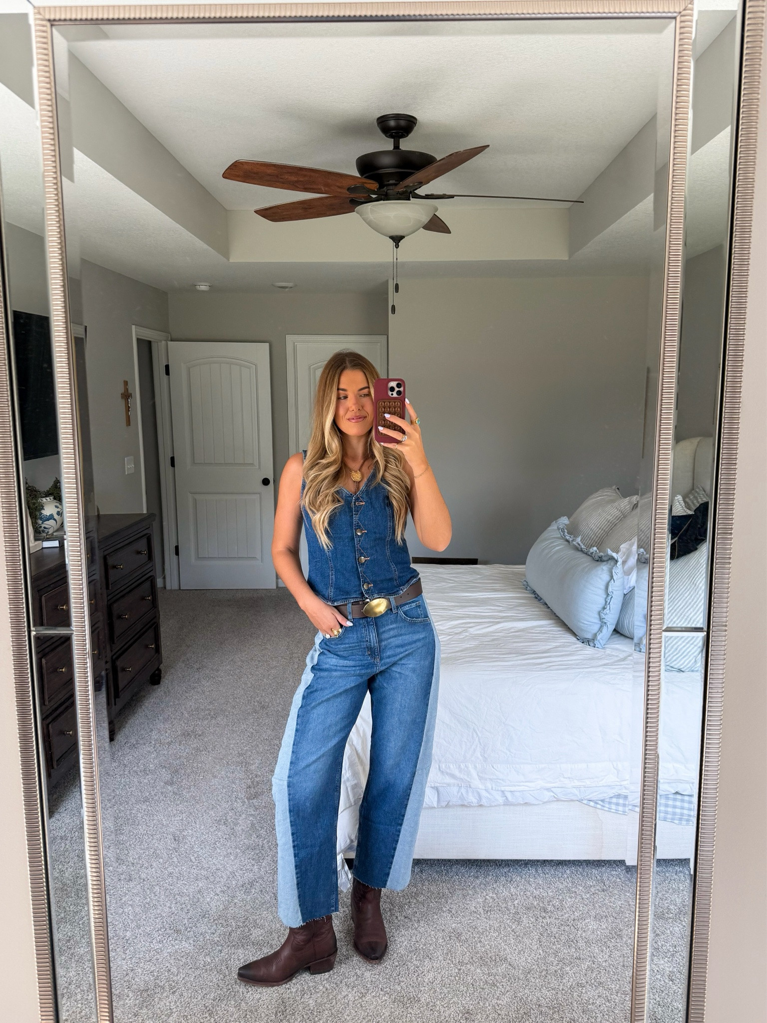 walmart ootd!!  size 6 in jeans (i sized up 1 for a baggier fit) size down 1 in vest

#LTKxWalmart #LTKgrwm #LTKSeasonal