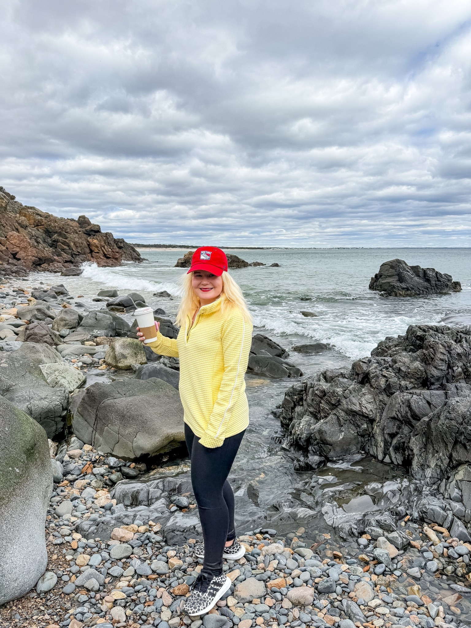 Sunday ootd. No joke I live in this set multiple times a week especially on the weekend!

#LTKSeasonal #LTKPetite #LTKActive