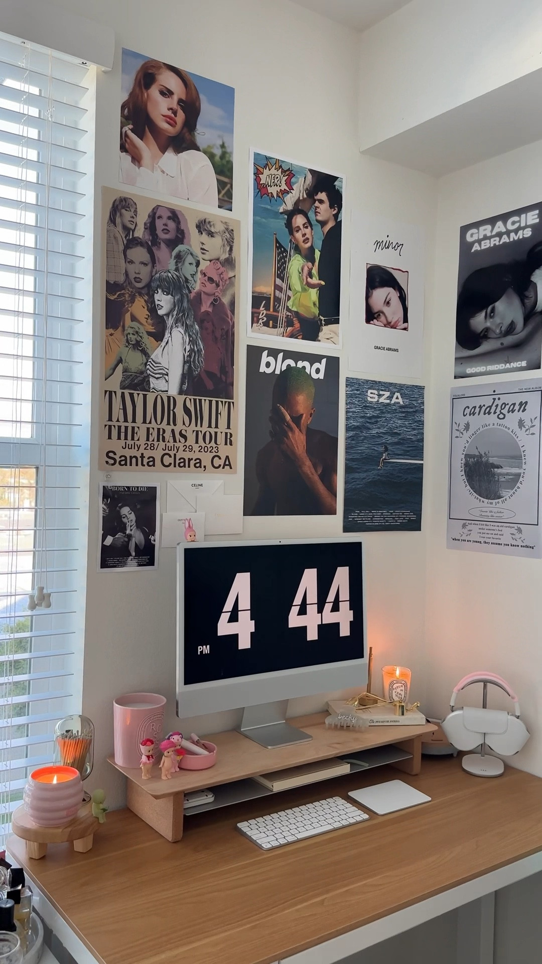My upgraded desk corner ✨👩🏻‍💻🕯️🫶🏼

#LTKVideo #LTKhome #LTKstyletip