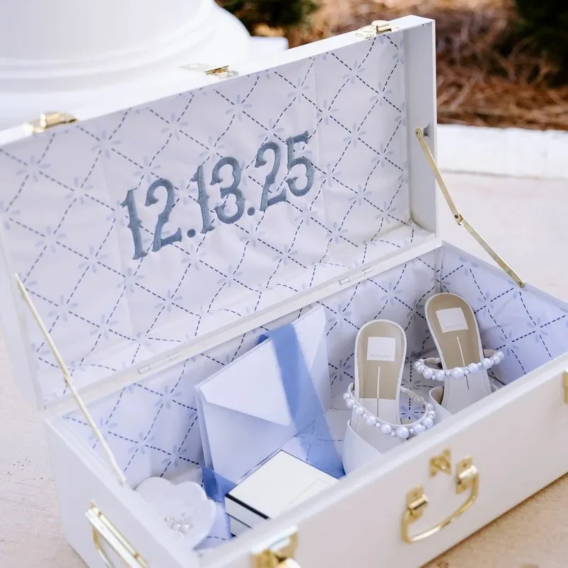 Petite Bridal Trunk | Petite Keep, LLC