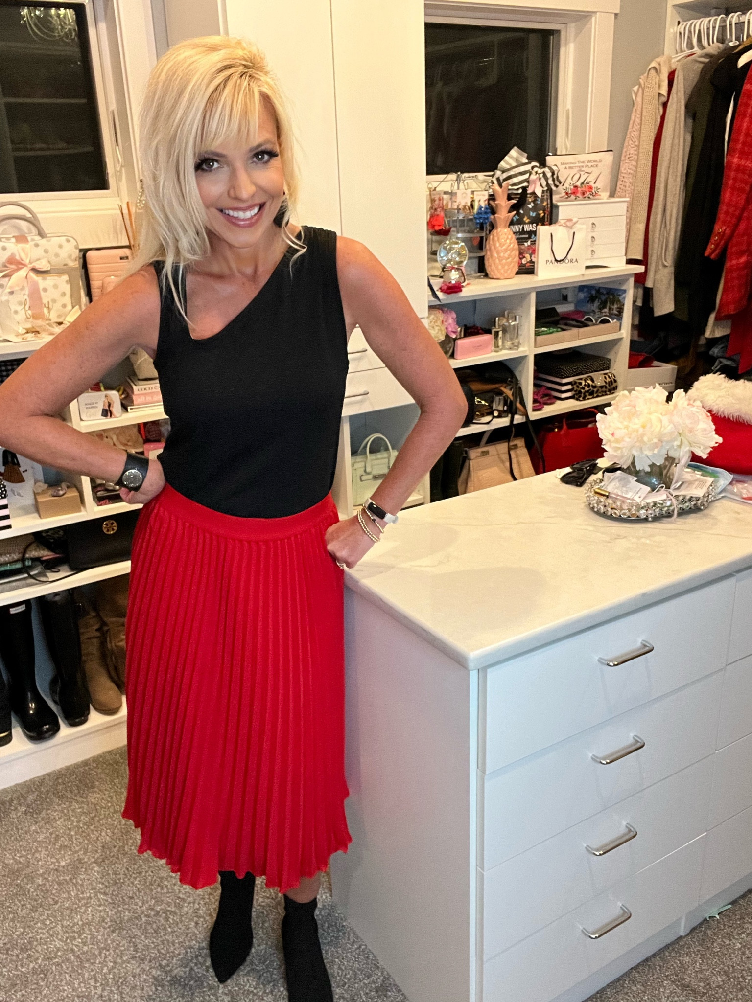 Cute Holiday outfit. Tops 50% off 

#LTKunder50 #LTKsalealert #LTKGiftGuide