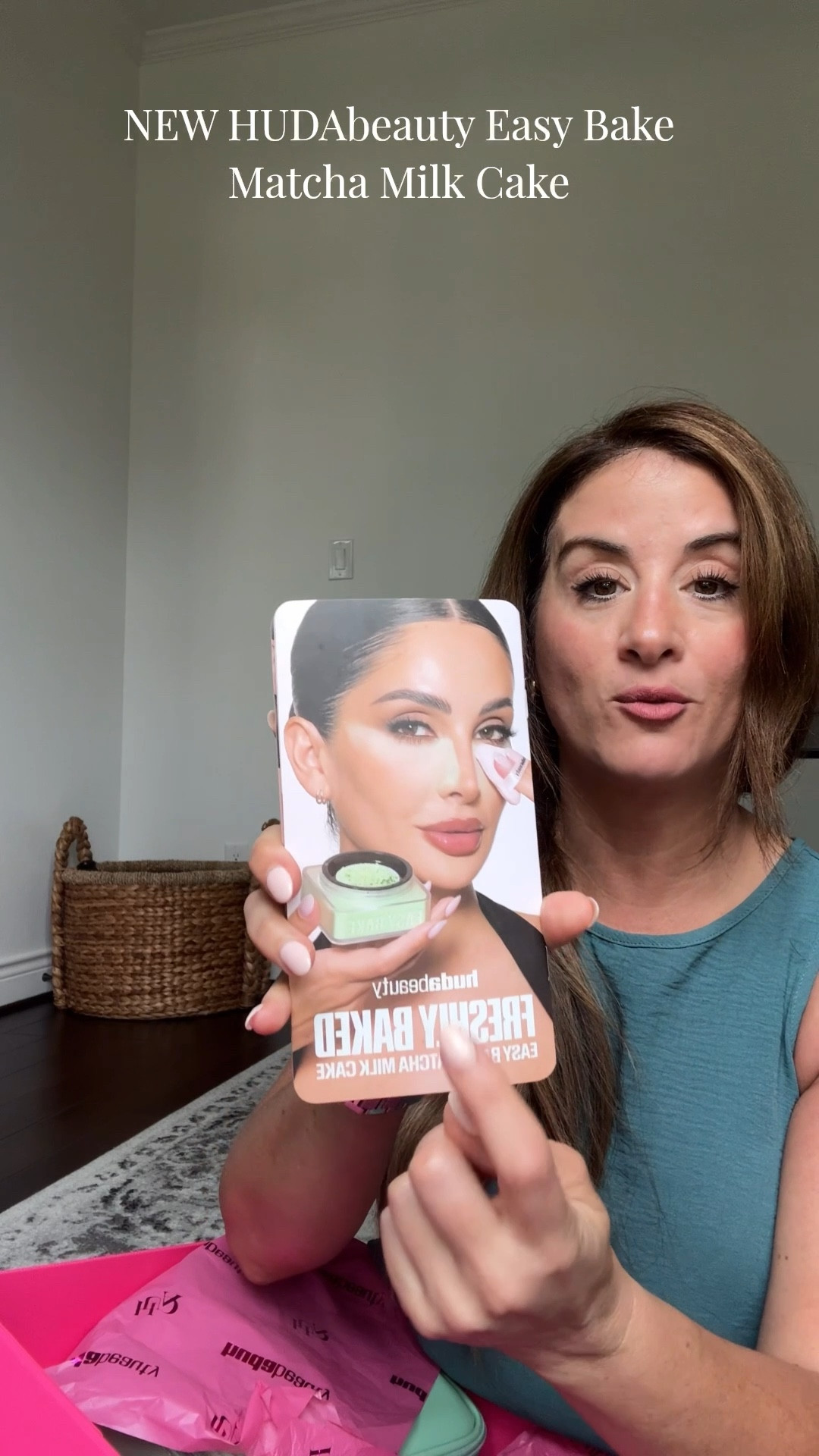 ￼NEW HudaBeauty Matcha Milk cake bake

#LTKU #LTKOver40 #LTKBeauty