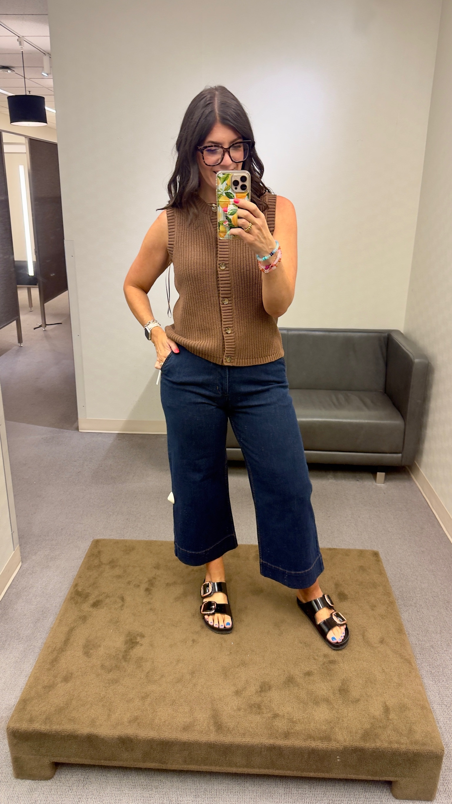 Nordstrom Anniversary sale finds I had to try!
Size down in sweater vest!
In an 8 cropped wide leg jeans

Nordstrom, NSale, Anniversary sale, midsize fashion, sweater vest, denim, jeans, outfit inspo, women’s fashion 

#LTKSaleAlert #LTKStyleTip #LTKMidsize