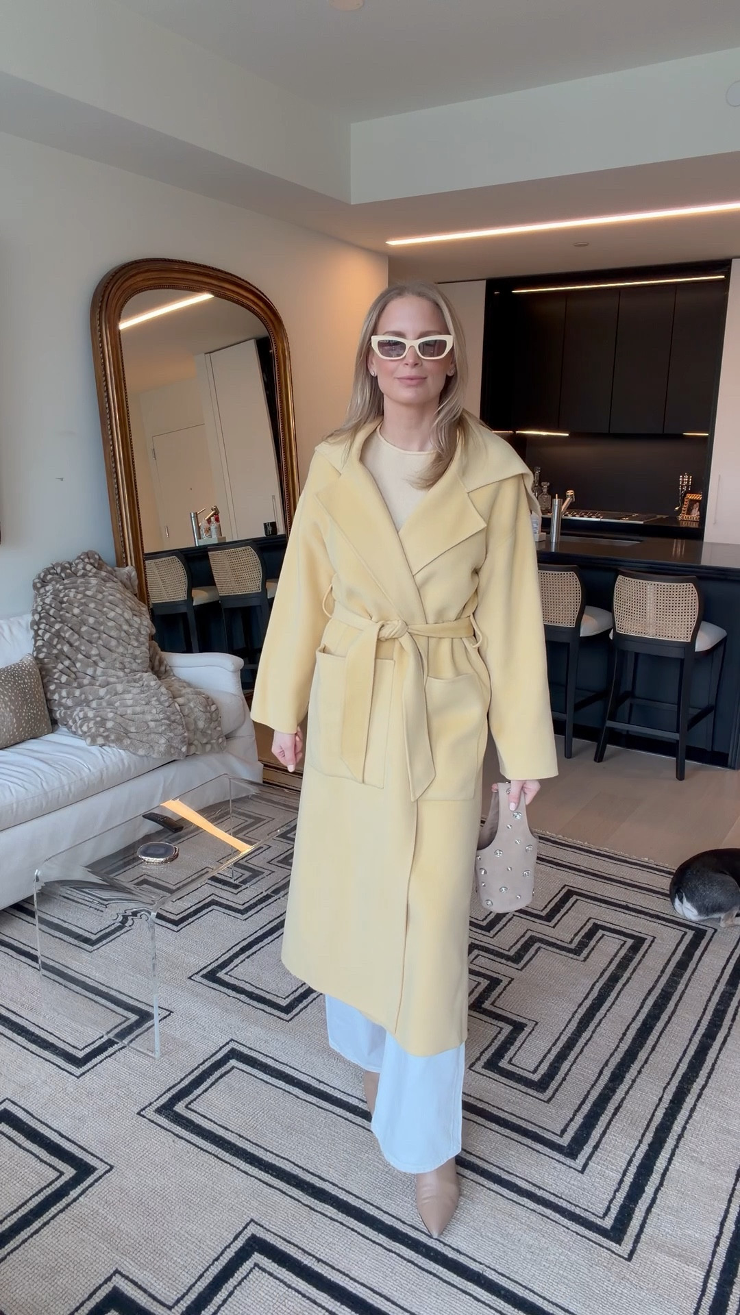 Bringing the sunshine today ☀️ coat is old Nanushka, so linked similar styles! Sunglasses are old Zimmermann and boots are old Paris Texas 👌🏻

#LTKootd