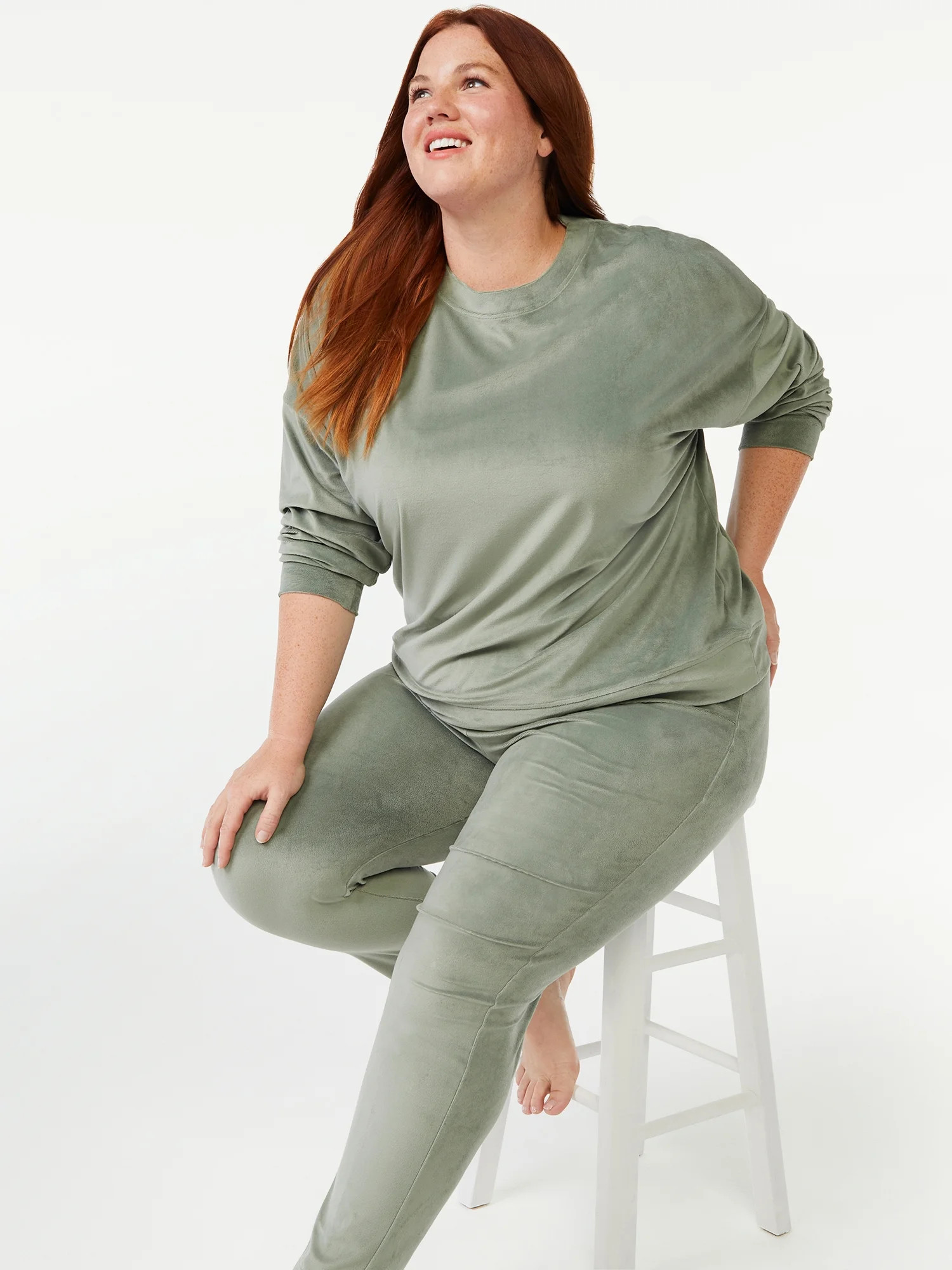 Joyspun Women's Velour Top and Sleep Pant Pajama Set, 2-Piece, Sizes up to 3X | Walmart (US)