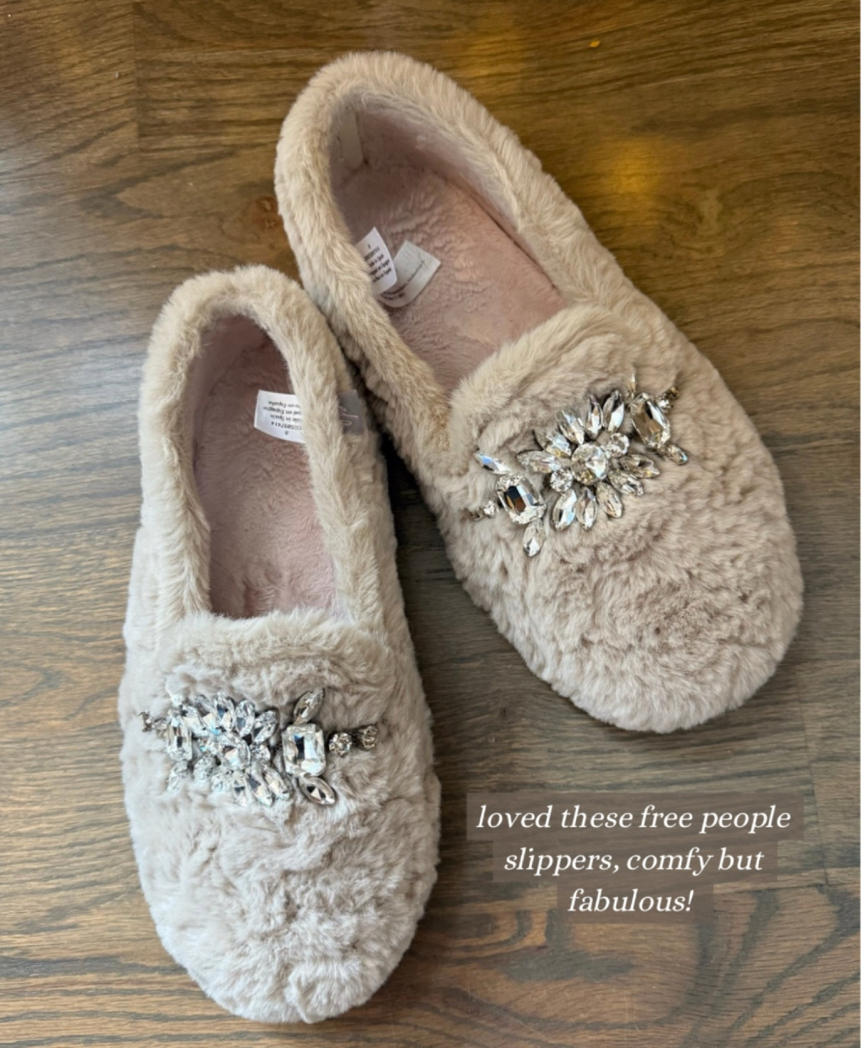 Love these cozies slippers!!