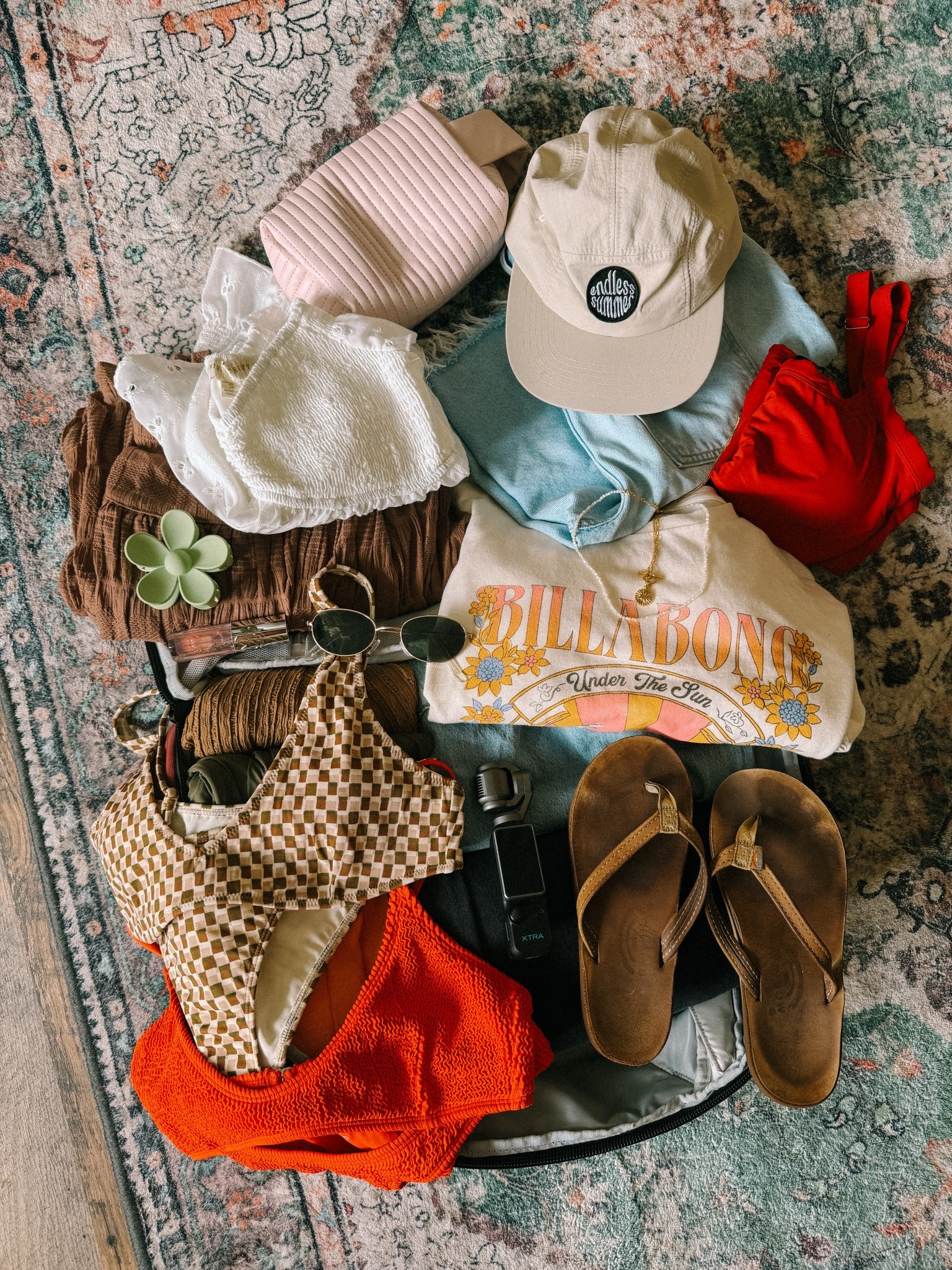 Southern California bound ✌🏼 for a long weekend! 


#LTKSwim #LTKTravel #LTKootd