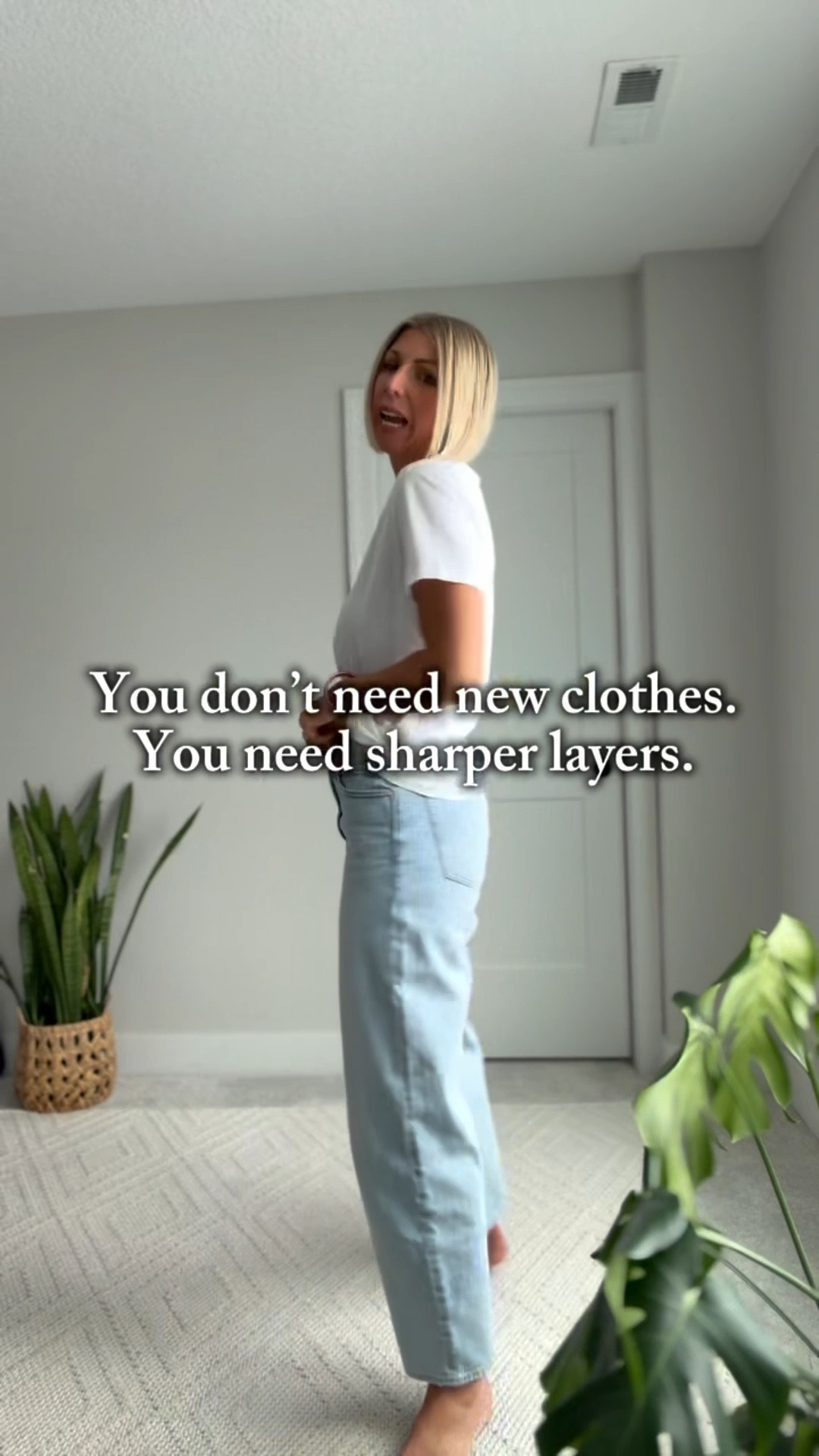 
If you’re over 40 and living in jeans + a white tee… keep them.

Just elevate them.

The difference isn’t more clothes — it’s intentional layers and personalized details.

✨ A bold cardigan for instant polish
✨ A crisp button-down + cropped leather jacket for structure
✨ A relaxed cropped layer + chic sneakers for effortless weekends

And the most overlooked upgrade? Jewelry.

Layered gold. Meaningful pieces. A structured bag.
That’s what turns “basic” into personal.

You don’t need to overthink your spring wardrobe.
You need sharper styling.

I’ve linked my favorite versatile layers, elevated accessories, and everyday bags that instantly upgrade your favorite jeans + tee.

Save this for your next outfit reset 🤍
Wearing my true to size 28 in these jeans (wash is called waves)

#LTKootd #LTKOver40 #LTKgrwm