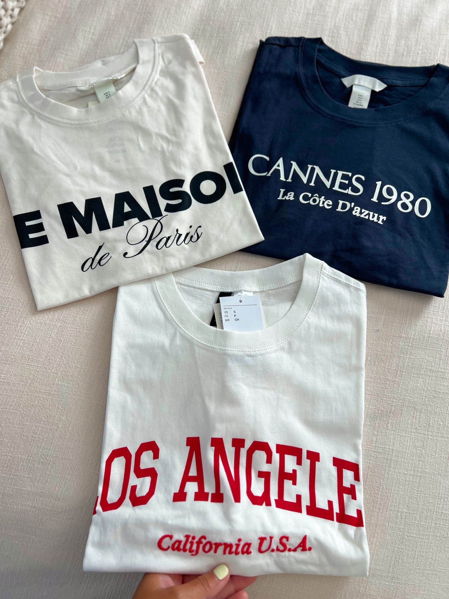 H&M Printed Oversized T shirts 

#LTKSaleAlert #LTKFindsUnder50 #LTKStyleTip