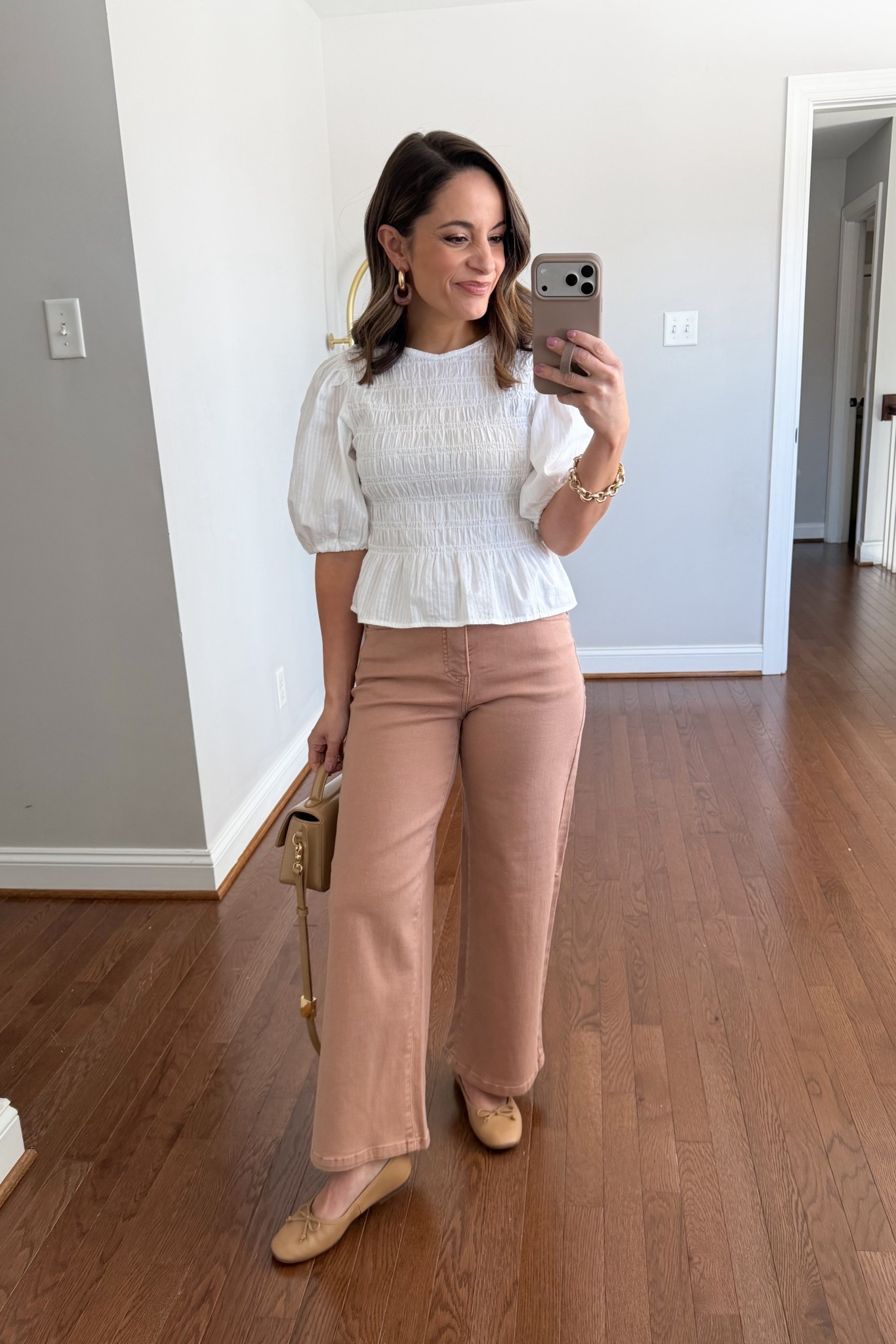 This old navy top also looks cute with the pink jeans! I found a pair of earrings at Target that almost match the color exactly. 😁 

Top (Old Navy): petite xs 
Jeans (BR Factory): 24 standard - 10” rise, 26” inseam (petite had a 9.5” rise, 24” inseam) 
Earrings (Target)
Shoes (Sam Edelman)

My measurements for reference: I’m 4’10” and 105lbs. My bust, waist, and hip measurement is 32”, 24”, and 36”.

#LTKPetite