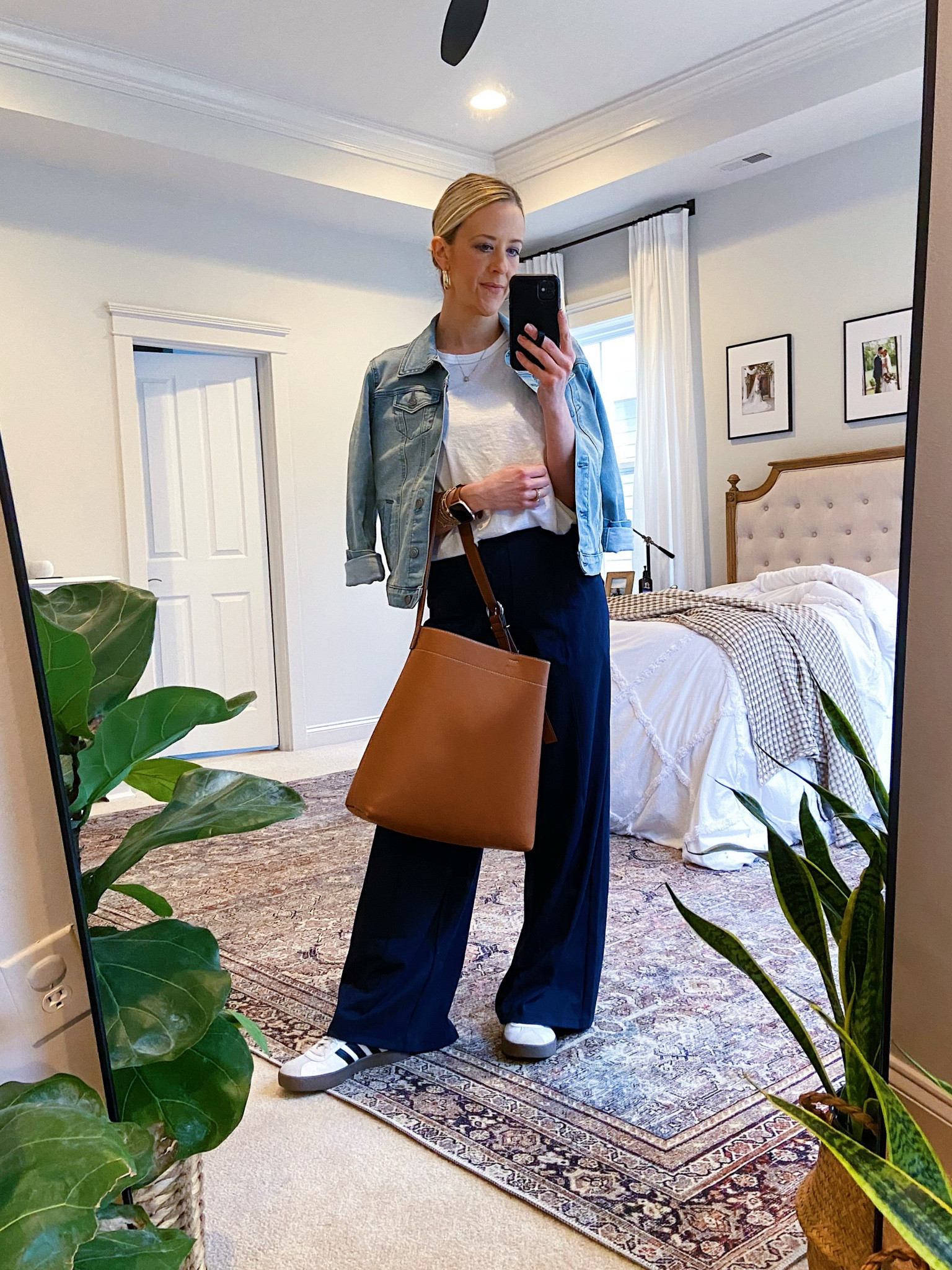 Make it casual but put together. These Old Navy pants are 🤌🏼. SO comfy and versatile. They come I. Several colors and they’re on sale this weekend. 

Jean Jacket: Walmart Find (XS) also linking an Old Navy one with great reviews
Boyfriend Tee: aerie (XS)
Wide Leg Pants: Old Navy (XSr)
Brown Bucket Bag: Mango
Neutral Sneakers: adidas VL Court (TTS)

Elevated Mom Style | Elevated Casual Outfit | Mom Style | 30s Mom Style | Classic Style | Spring Outfit | Errands Outfit | Lunch Outfit | Casual Workwear | Chic Spring Outfit 

#LTKfindsunder50 #LTKsalealert #LTKfamily