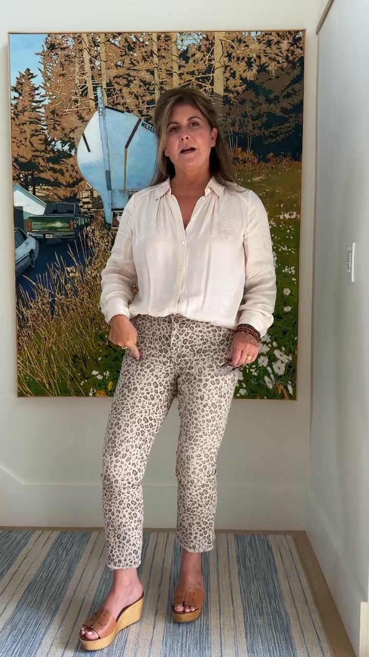 I know there have been lots of questions on my outfit… so here are exact and similar items to what I have on ✨

#LTKFind #LTKshoecrush #LTKstyletip