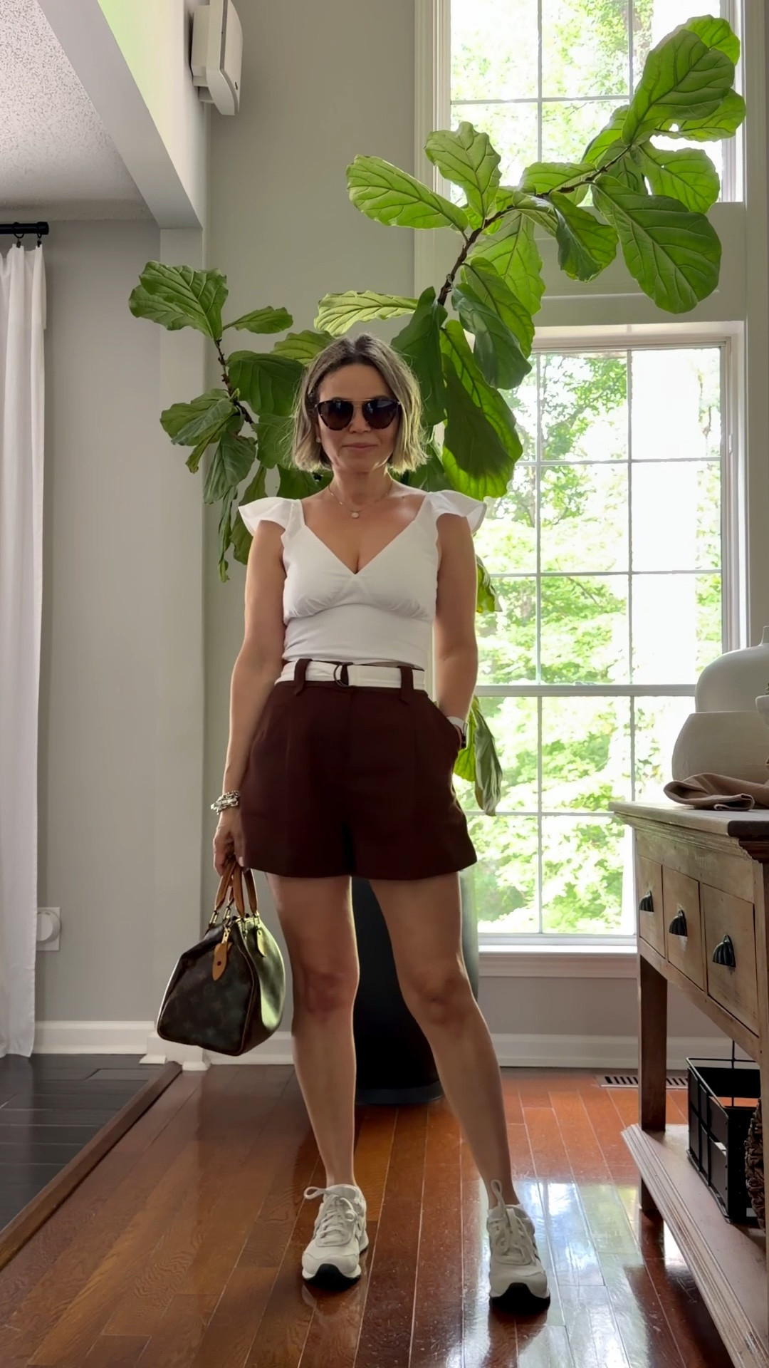 summer outfits
Color combo: white and brown 


#summer #outfit #weekend #memorialday #colorcombo

#LTKgrwm #LTKSeasonal #LTKOver40