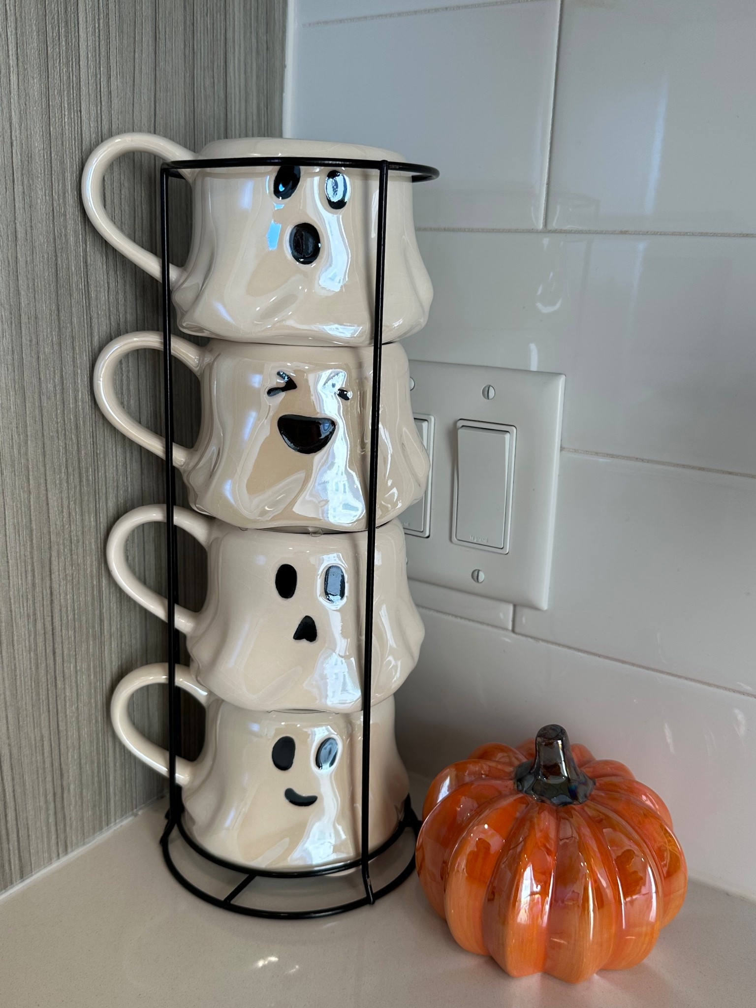 such a good deal for these adorable ghost mugs! 👻✨ perfect for spooky season 

#LTKSeasonal #LTKFallSale #LTKHome