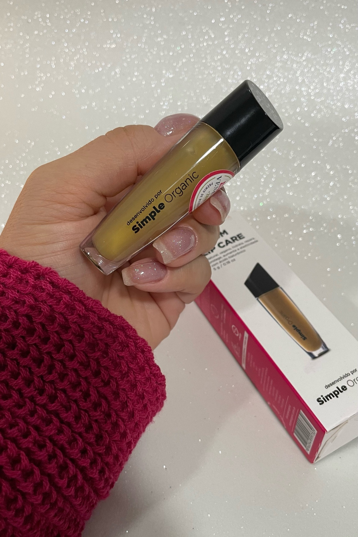 • Produto labial um achado 
• Não é pegajoso 
• Não tem gosto nem cheiro
• Super hidratante 
• Super recomendo 