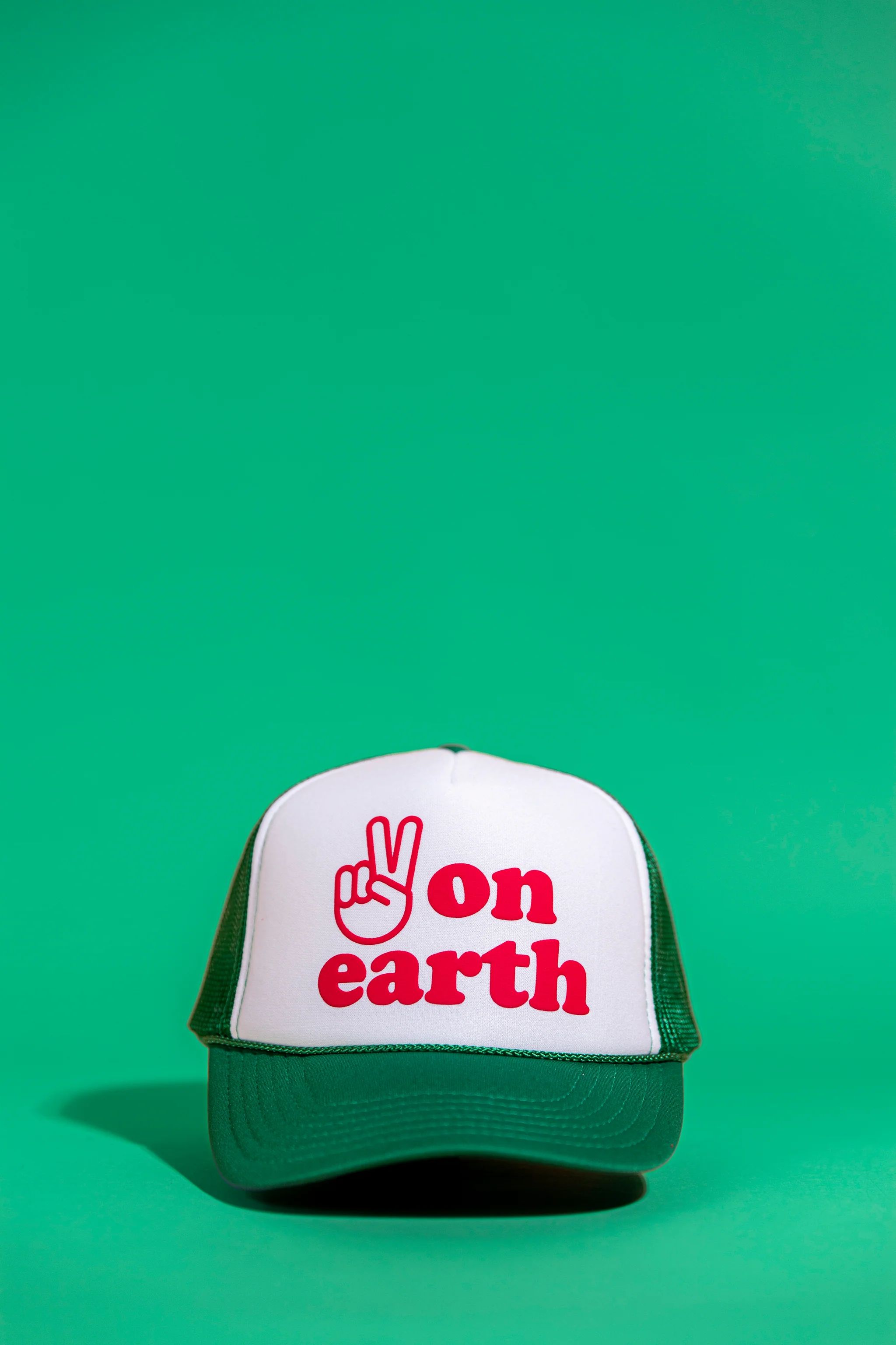 Peace on earth Trucker | Ascot + Hart