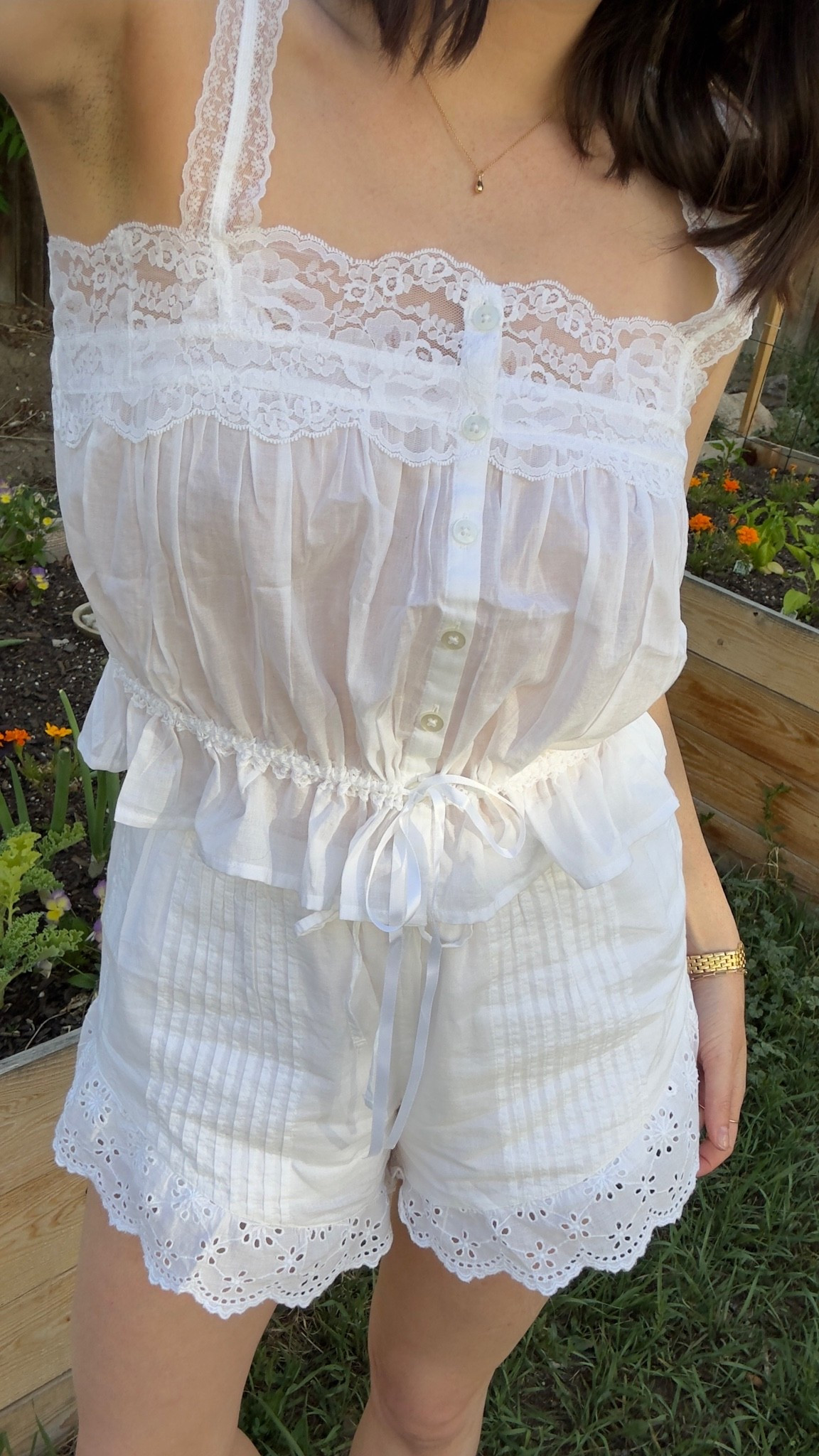 size small in both!

#abercrombie #abercrombiesale #whitelacecami #whitelaceblouse #abercrombiesummer #cottonblouse

#LTKxAbercrombie #LTKootd #LTKTravel