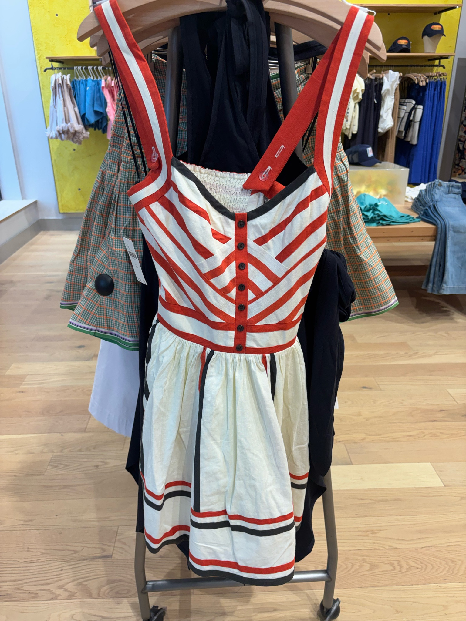 Linen geometric red white and blue dress 

#LTKootd #LTKSeasonal #LTKWedding