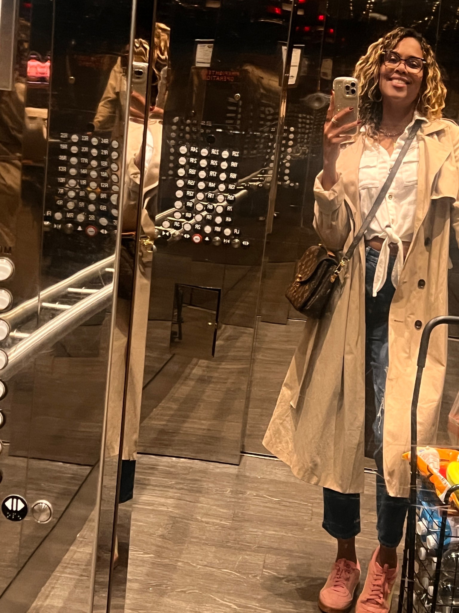 Supermarket run outfit. My jeans are a new purchase from American Eagle and I’m in love. They’re high waist, stretch, comfortable and versatile. I’ve had them for a week and have already worn them to dinner, errands, dancing and brunch. I’m wearing a size 4 regular, 10/10 recommended. 

#LTKShoeCrush 

#LTKOver40 #LTKFindsUnder50