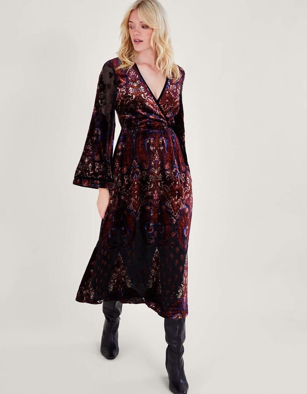 Peri Paisley Devore Dress Black | Monsoon (UK)