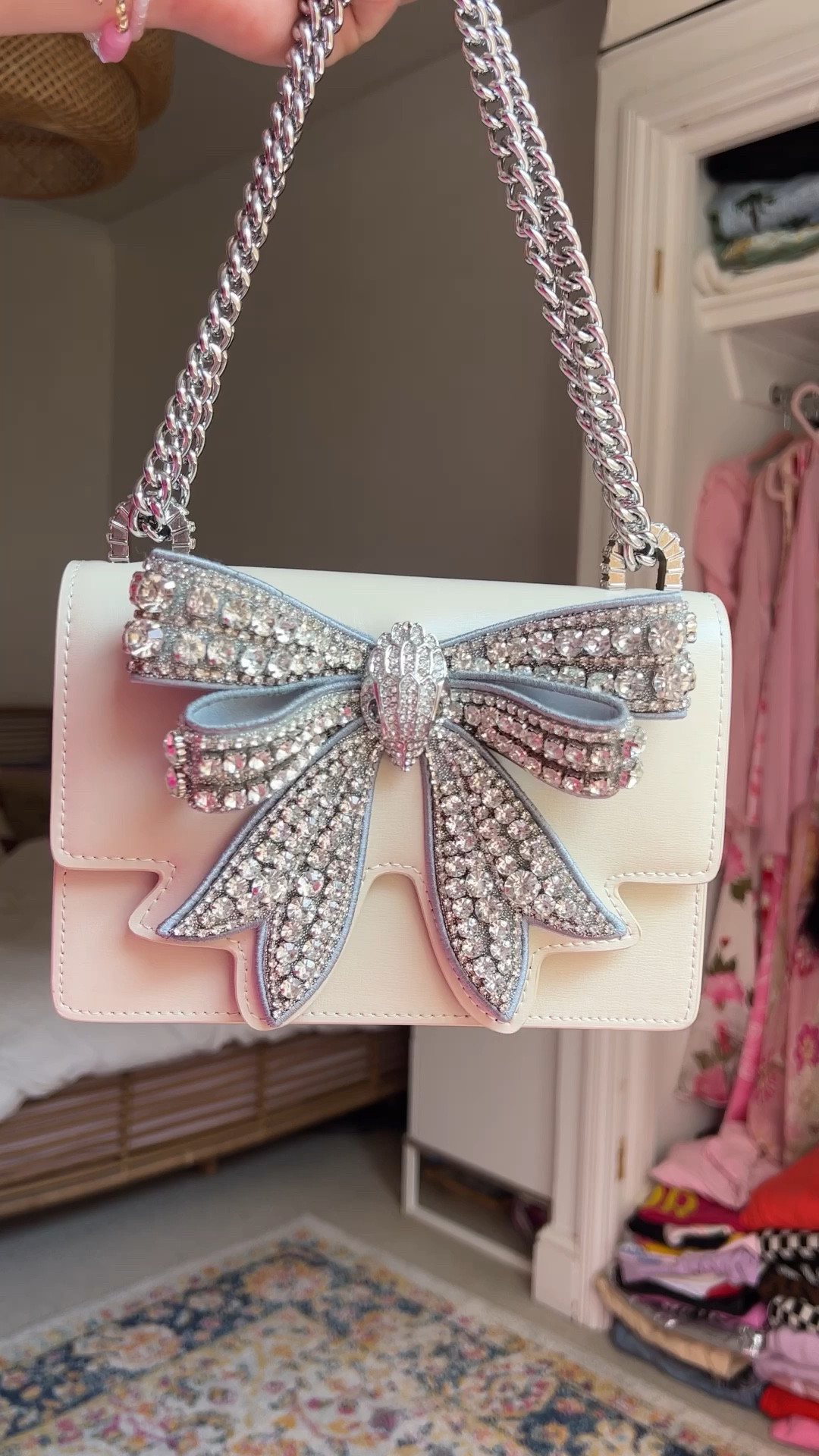 Prettiest Kurt Geiger Bow Bag 🎀 

#LTKFind