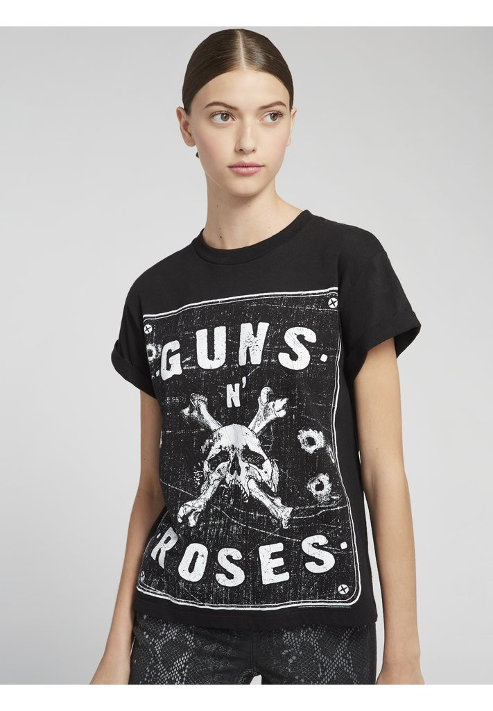 SHIRA GUNS AND ROSES TEE | Alice + Olivia | Alice + Olivia