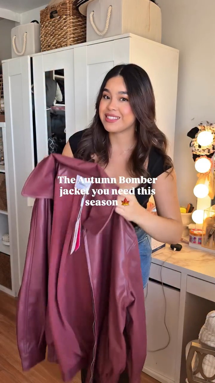 Must have staple piece for year round 🥹🤎🍂

Comment Jacket Details 🔗

#bomberjackets #redjackets #falljackets #falltrends