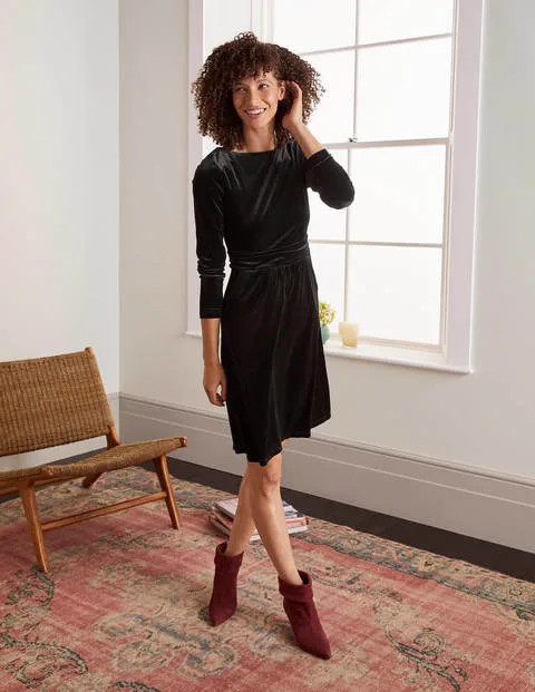 Abigail Velvet Dress | Boden (US)