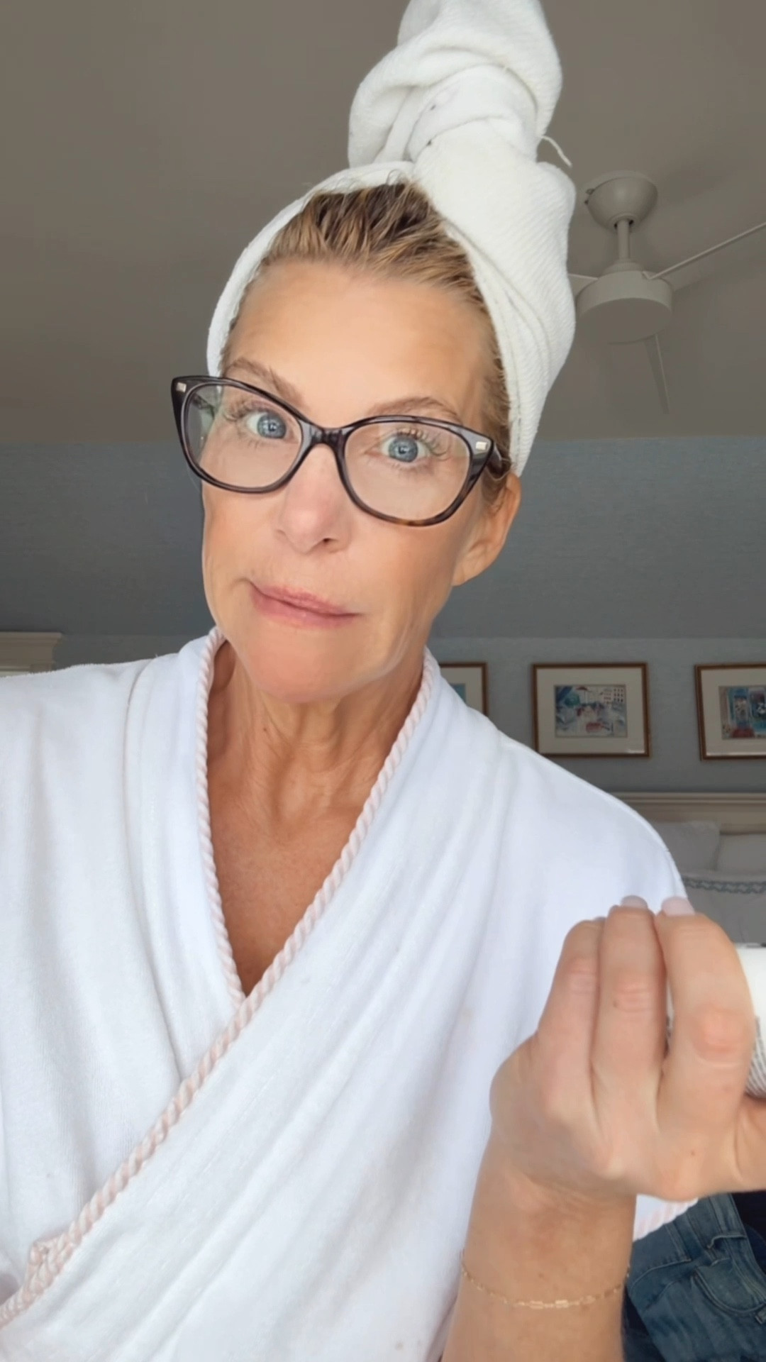 I 18 to the rescue. It’s worth the hype 

#LTKselfcare #LTKBeauty #LTKOver40