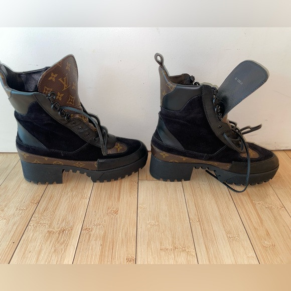 Louis Vuitton Boots!! | Poshmark