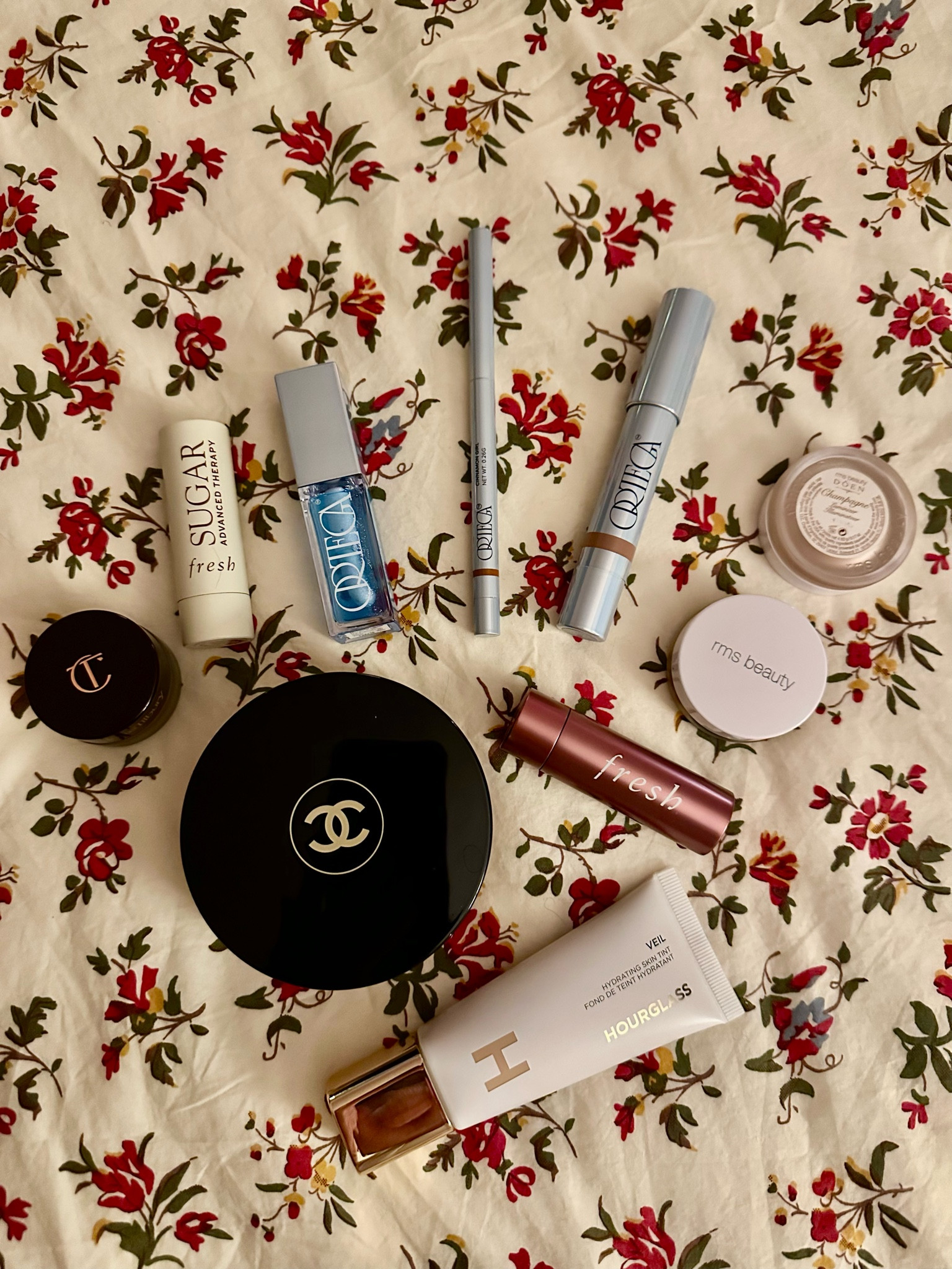 My holy grail makeup products 💄 Etienne Ortega for all the Lana Del Rey vibes 

#LTKFindsUnder50 #LTKFindsUnder100 #LTKBeauty