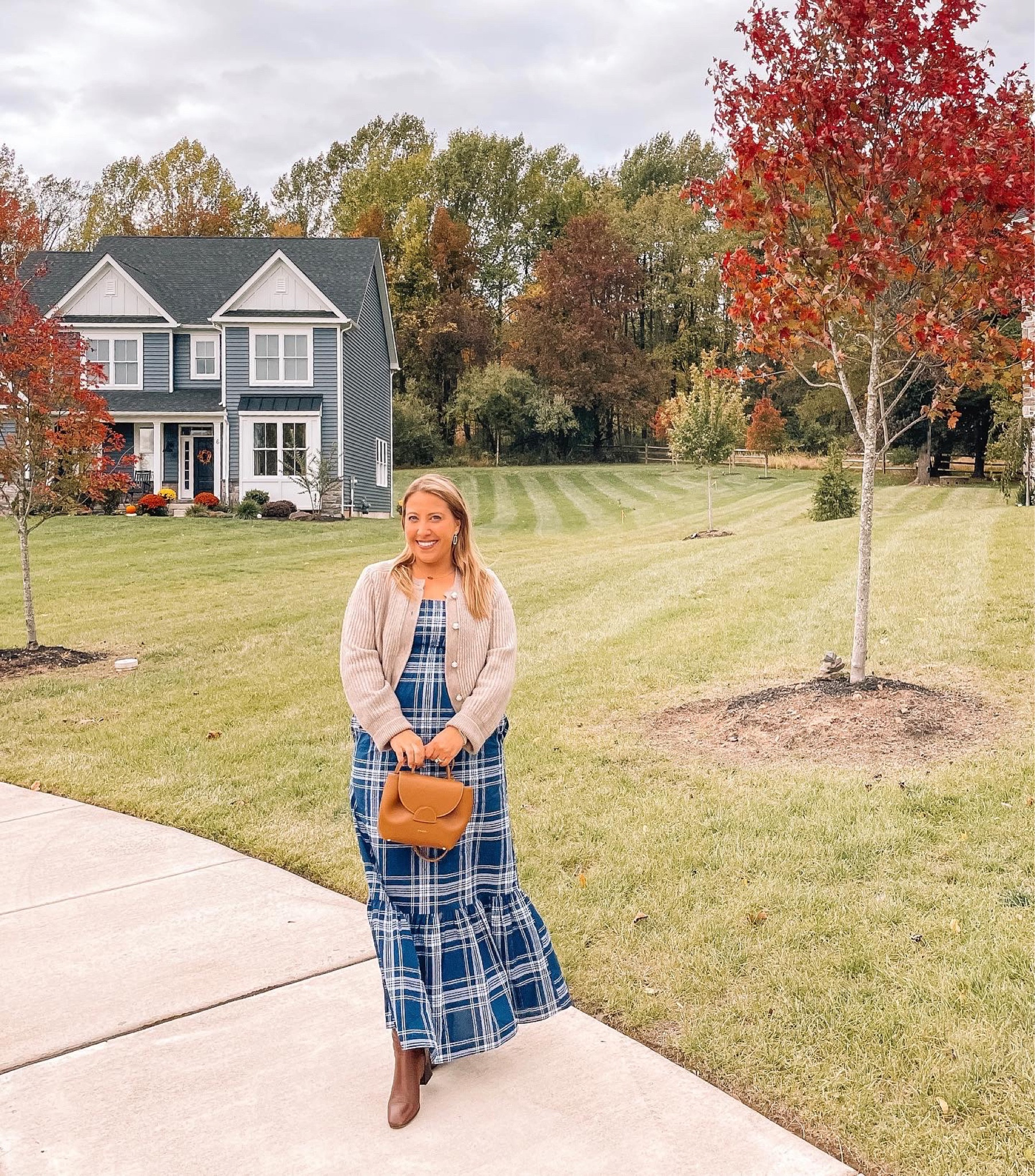 best plaid dress and pearl cardigan 🤎

#LTKHolidaySale #LTKSeasonal #LTKfindsunder100