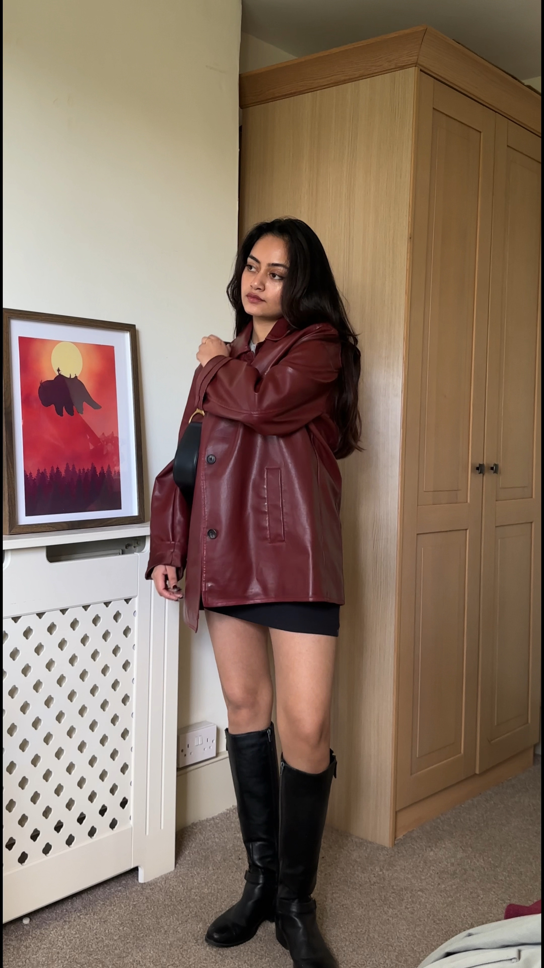 My most favourite thing about fall is my “jackets”. 🍂 Here’s some autumn outfit inspiration for you all.
Burgundy jacket, khaki trench coat, black leather jacket, quilted jacket, denim jackett

#LTKautumn
