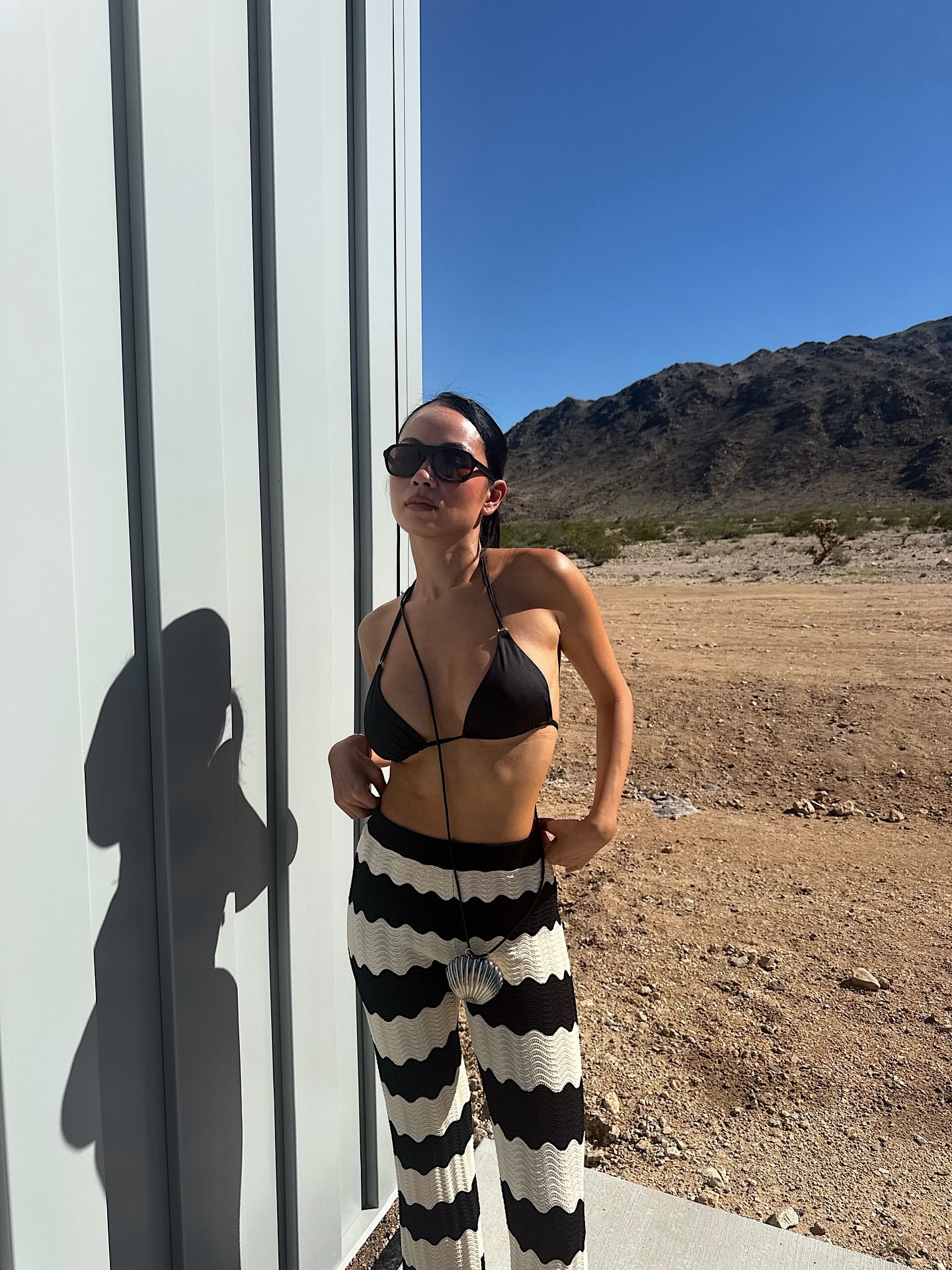 What I wore to Joshua tree 
Desert oasis on another planet 🌵 
.
.
.
.
.
#joshuatree#desert#desertvibes#resortwear#vacationoutfits#desertchic#joshuatreenationalpark

#LTKStyleTip #LTKTravel #LTKSwim