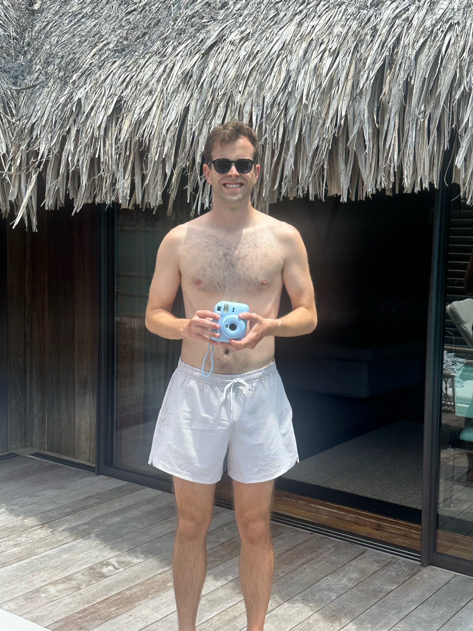 The Abercrombie shorts your man needs

Also linking my favorite Polaroid camera 