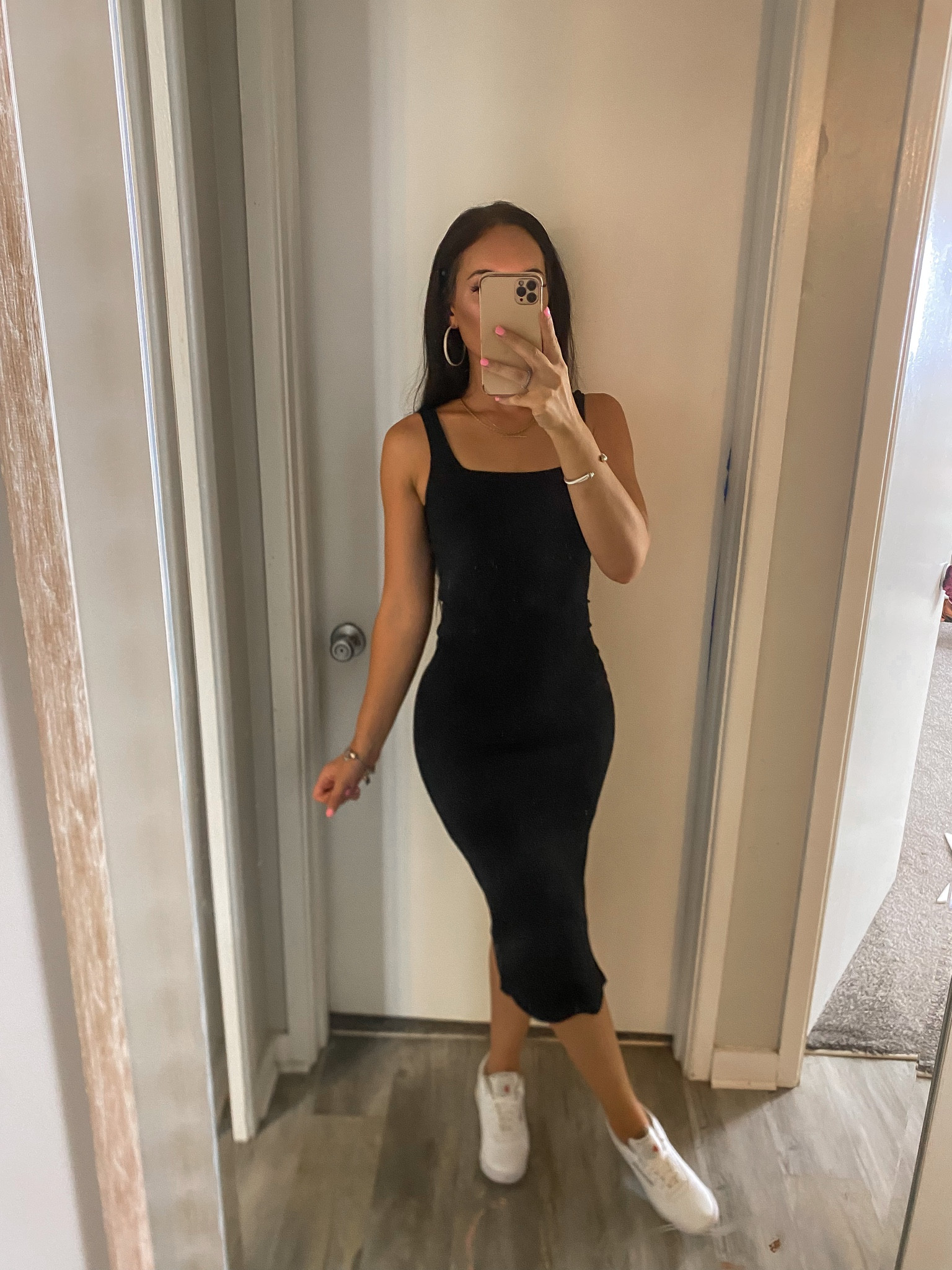 Target finds for fall. Love this bodycon dress + it’s stretchy. Wearing an XS


Target finds
Target style
Bodycon dress
MIDI dress
Black dress
Reebok

#LTKFind #LTKunder50 #LTKstyletip