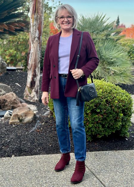 Great fall outfits often start with a polished looking blazer for me. 
This burgundy colored one is lightweight and has plenty of stretch. 
Wearing 10 petite
Jeans in 29
Fall outfits 
Cashmere tee in medium 

#LTKstyletip #LTKfindsunder100 #LTKSeasonal