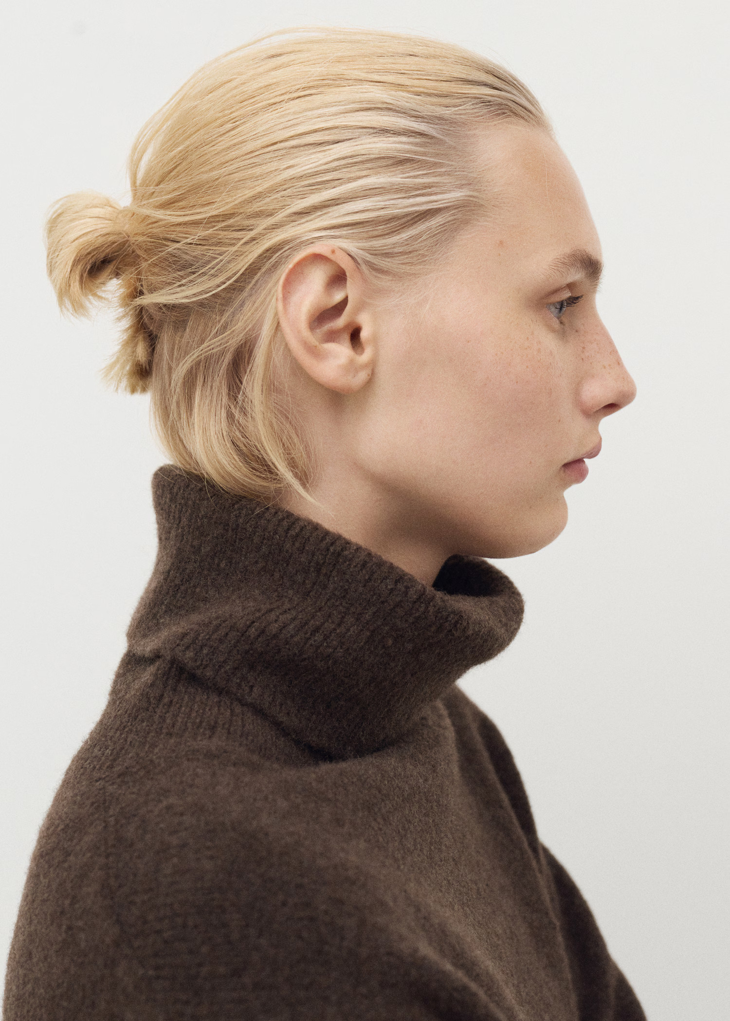 Turtleneck knit sweater | MANGO (UK)